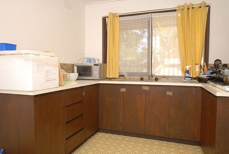 22 Amersham Avenue, SPRINGVALE SOUTH VIC 3172, Springvale South - Thumbnail 4