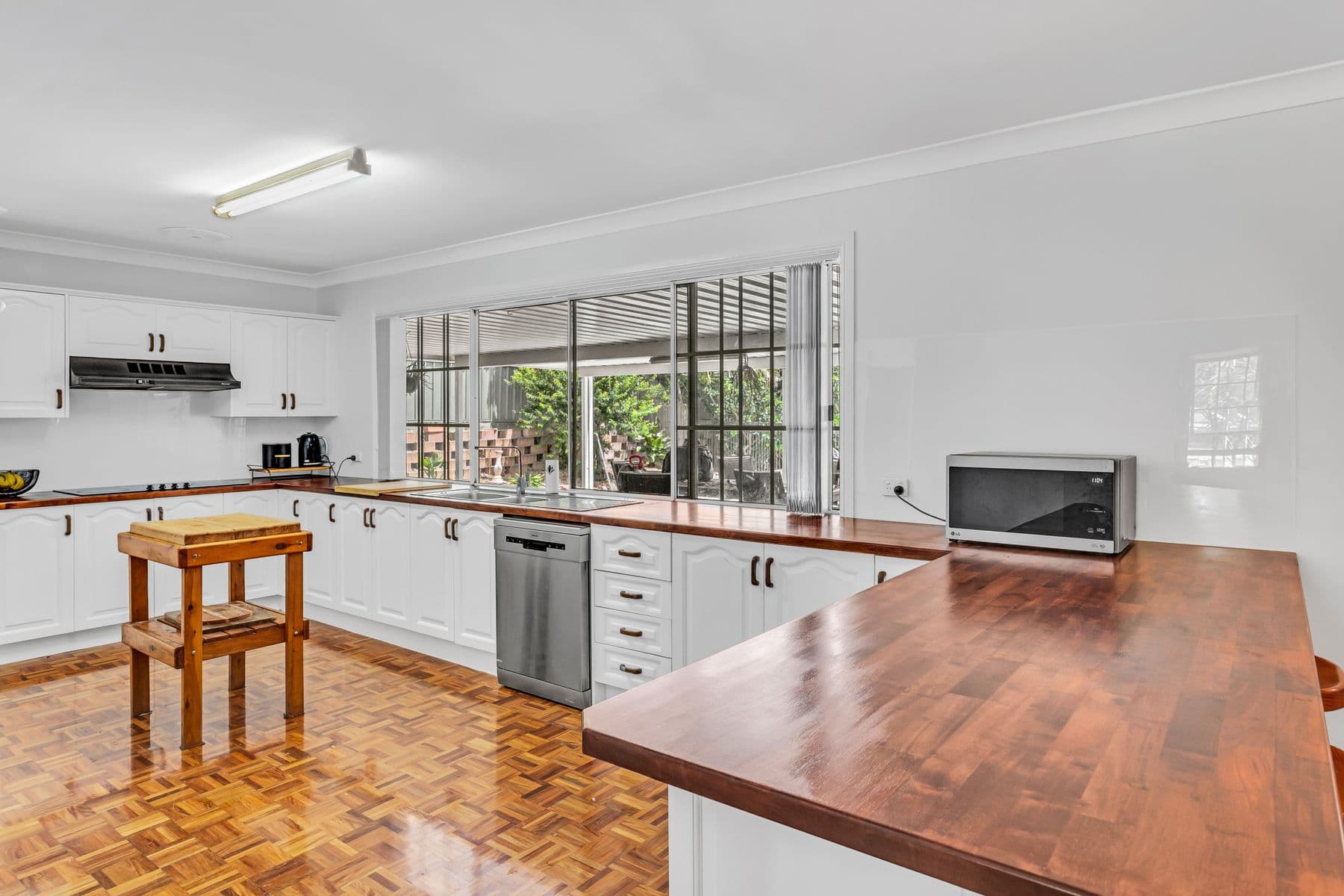 29 Sharni Court, Heritage Park QLD 4118, Heritage Park - Thumbnail 2
