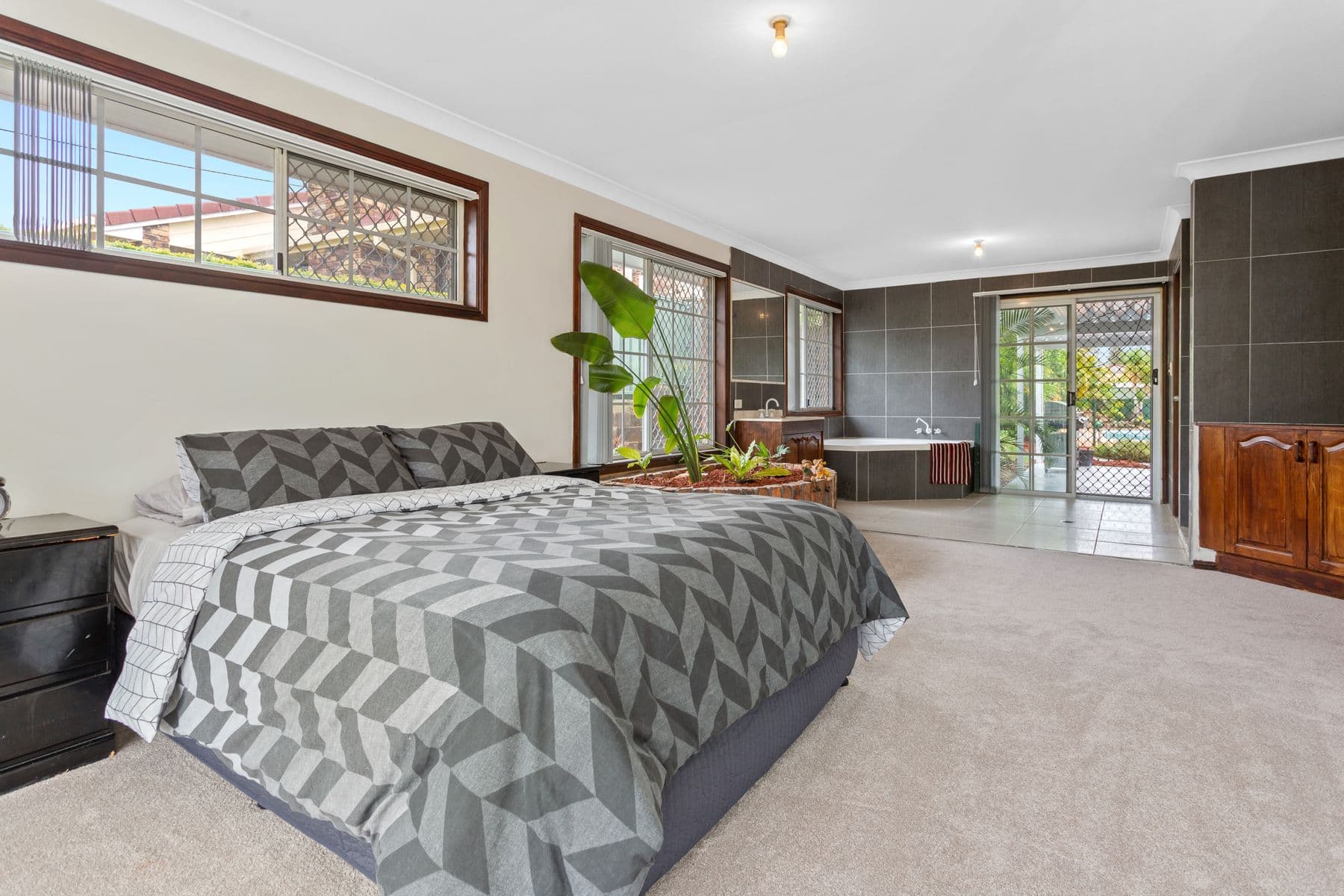 29 Sharni Court, Heritage Park QLD 4118, Heritage Park - Thumbnail 4