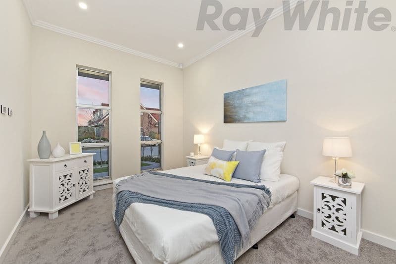 36 Antigua Grove, WEST LAKES SA 5021, West Lakes - Thumbnail 2