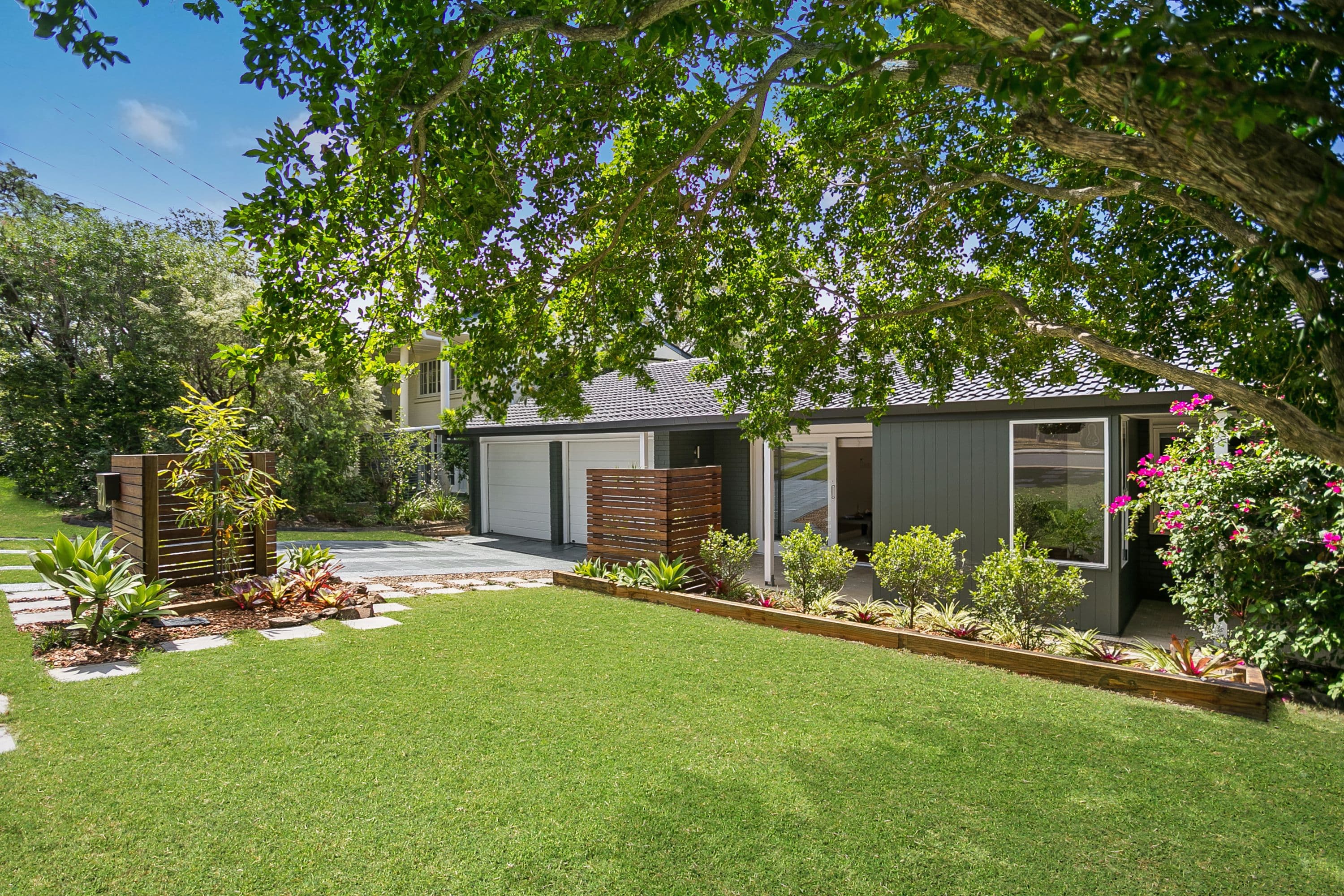 50 Kersley Road, Kenmore QLD 4069, Kenmore - Thumbnail 2