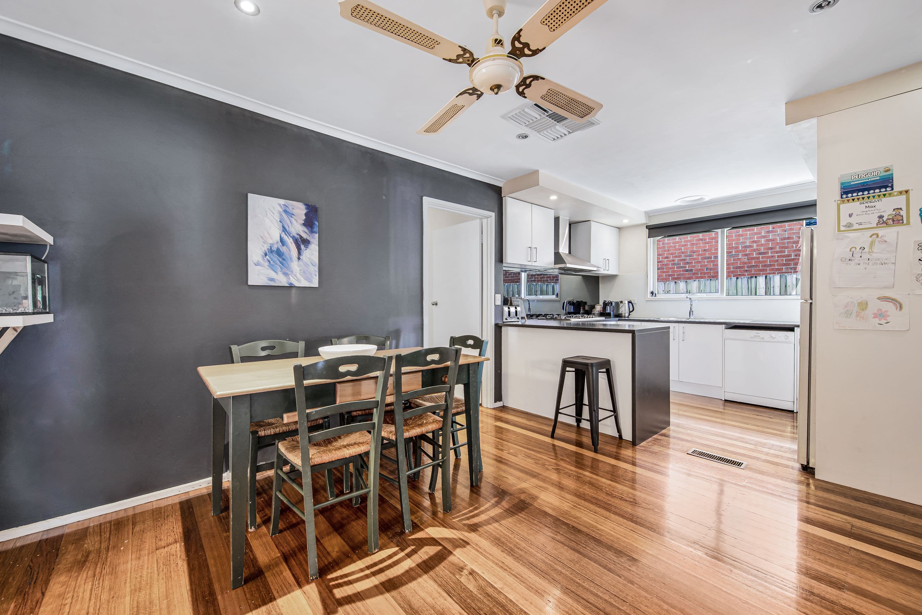 77 Lemont Avenue, Mount Waverley VIC 3149, Mount Waverley - Thumbnail 3