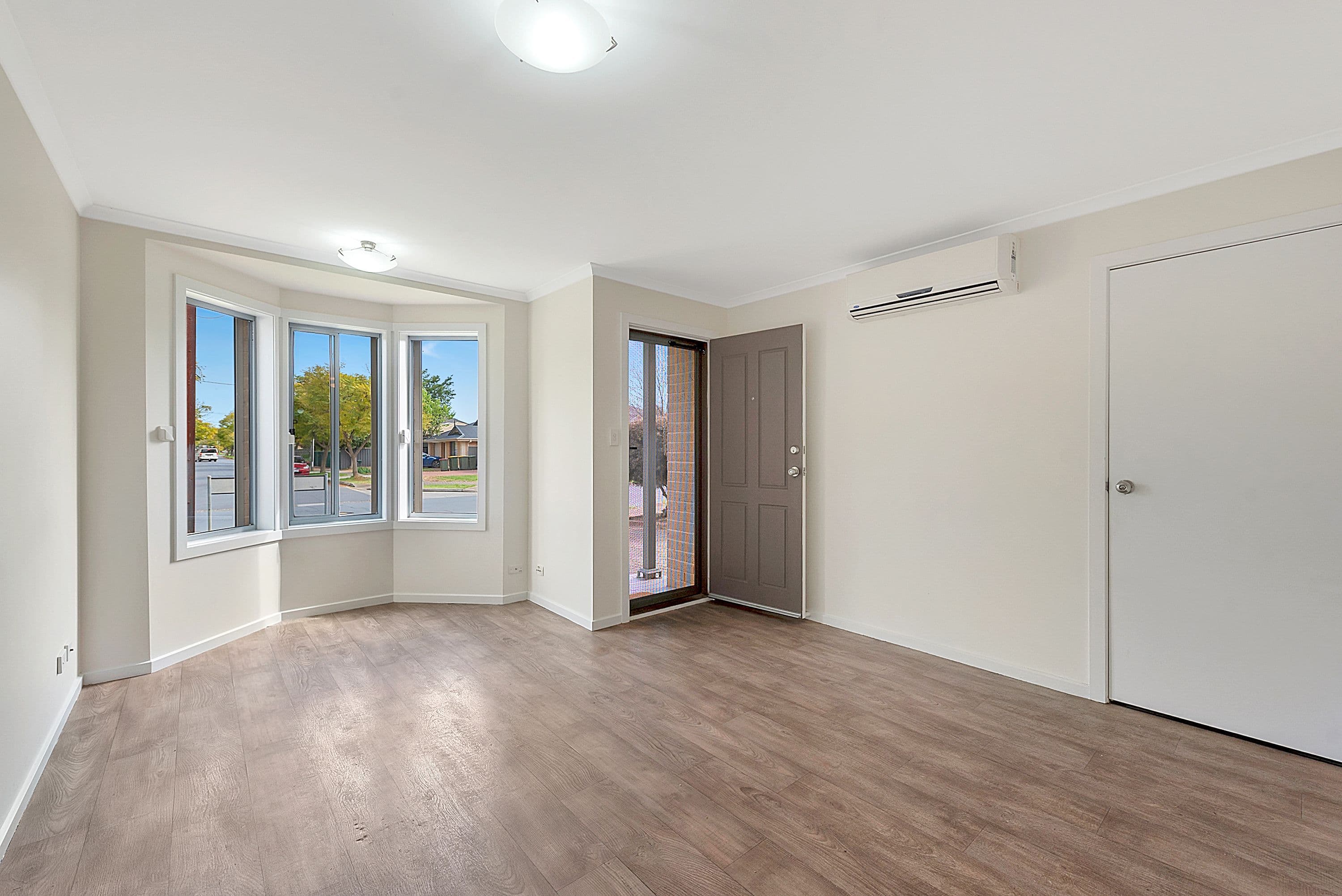 6D Harnham Road, Salisbury North SA 5108, Salisbury North - Thumbnail 2