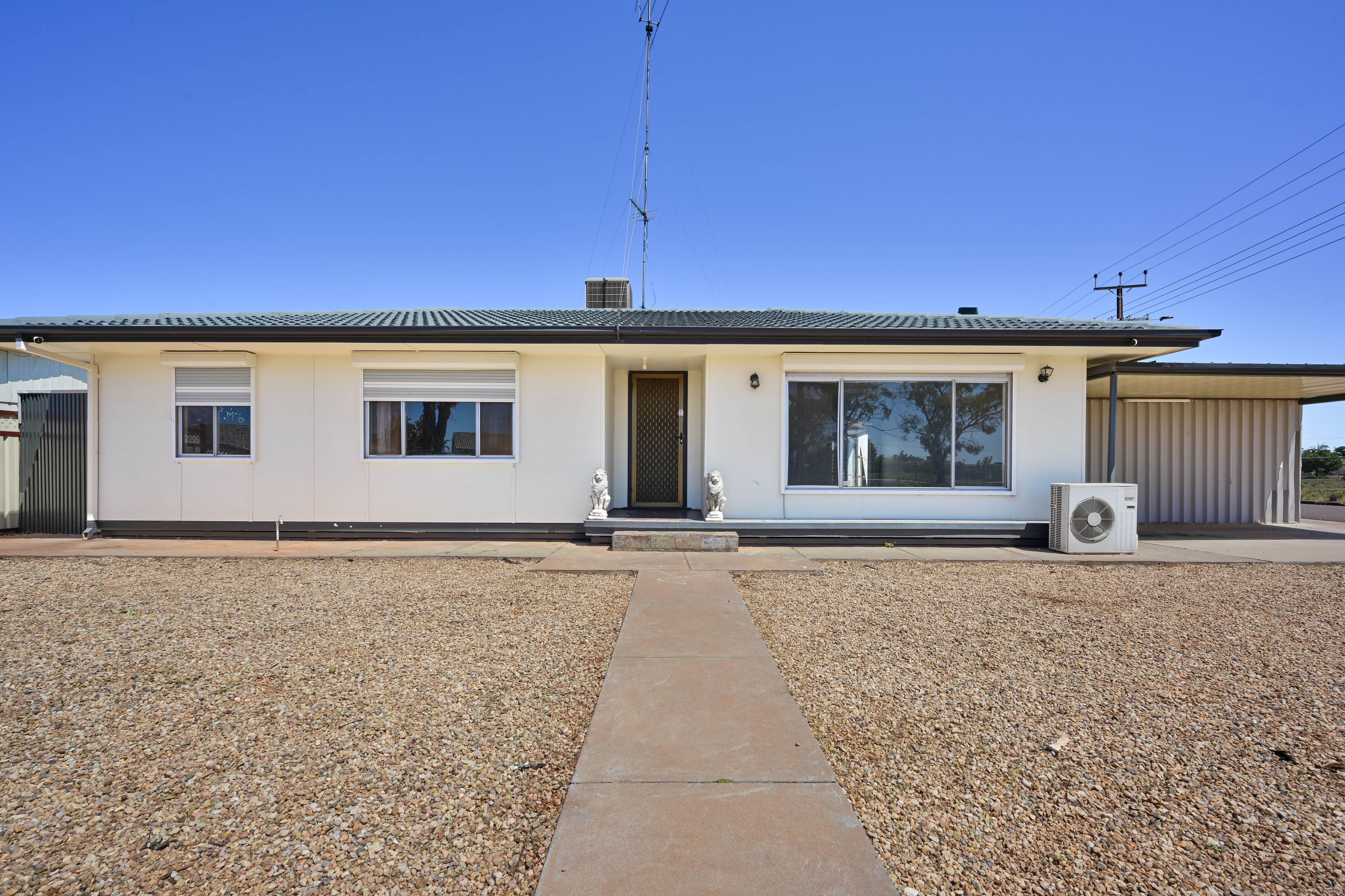 1 Richards Street, Whyalla Norrie SA 5608, Whyalla Norrie - Thumbnail 2