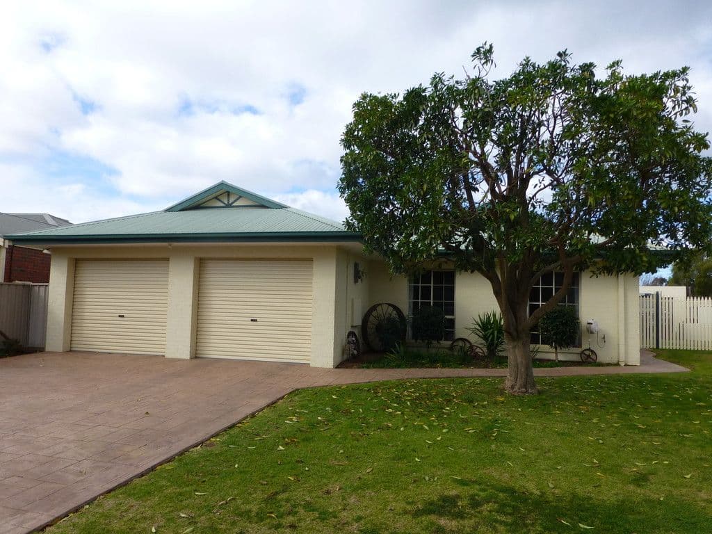 6 Winnima Avenue, Moama NSW 2731, Moama - Image 1
