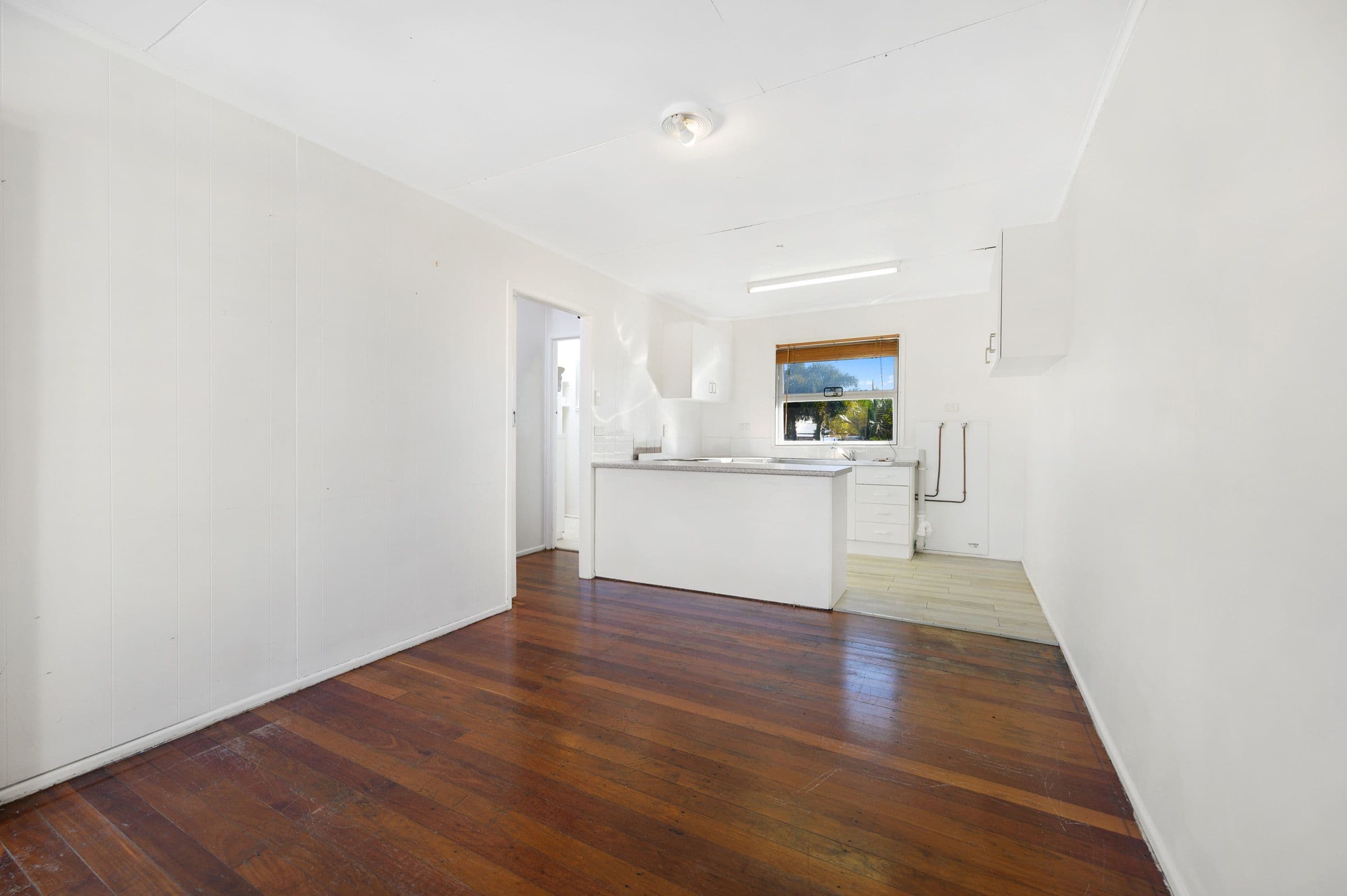 28 Stevens Street, Southport QLD 4215, Southport - Thumbnail 3