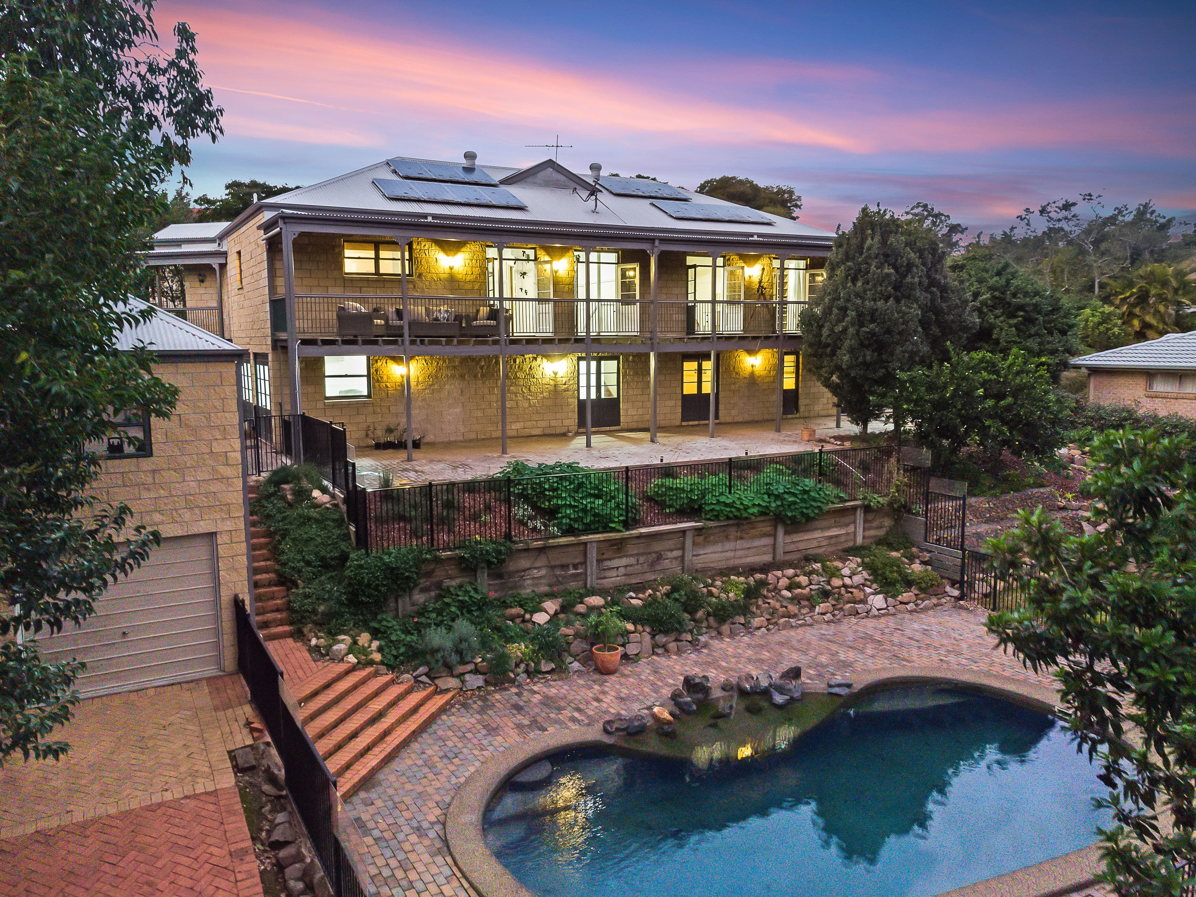 24 Lagoon Crescent, Bellbowrie QLD 4070, Bellbowrie - Thumbnail 2