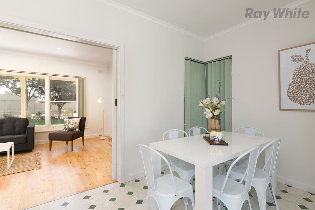 18 Francis Avenue, Glengowrie SA 5044, Glengowrie - Thumbnail 7