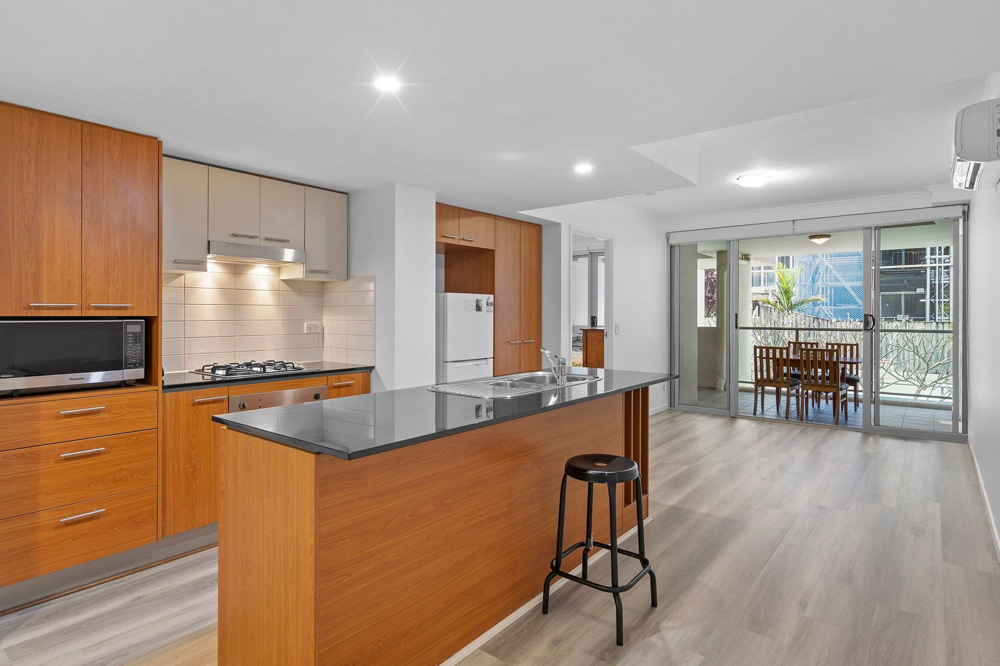 10 Manning Street, South Brisbane QLD 4101, South Brisbane - Thumbnail 3
