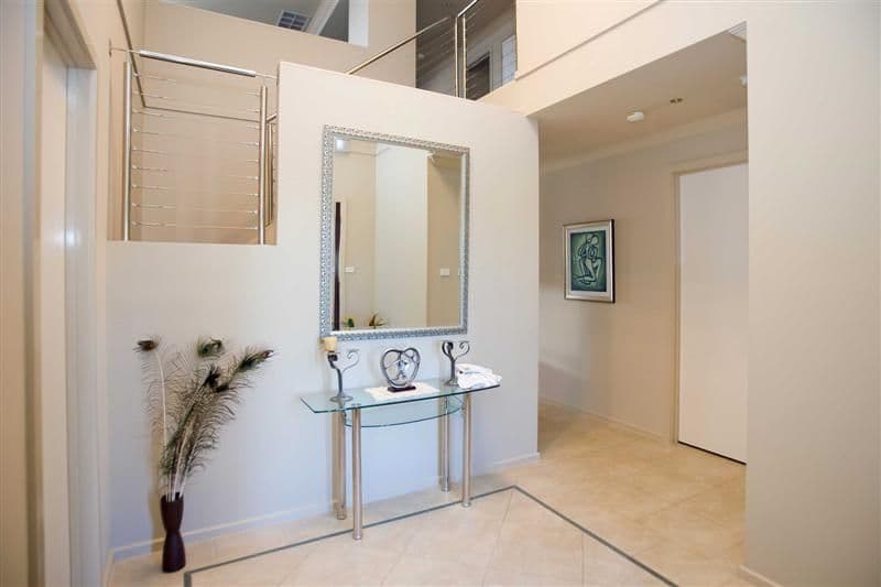 4 Windsor BoulevaRoad, DERRIMUT VIC 3030, Derrimut - Thumbnail 2