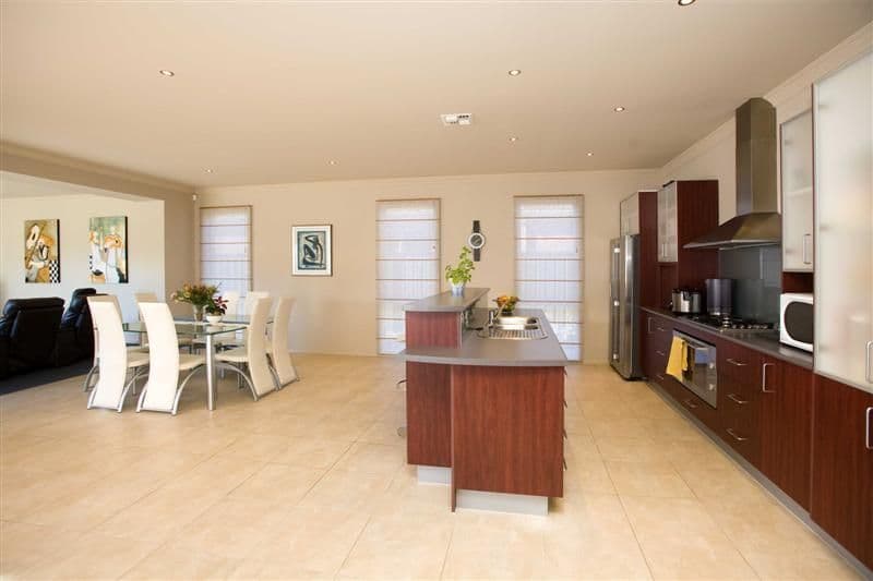 4 Windsor BoulevaRoad, DERRIMUT VIC 3030, Derrimut - Thumbnail 3