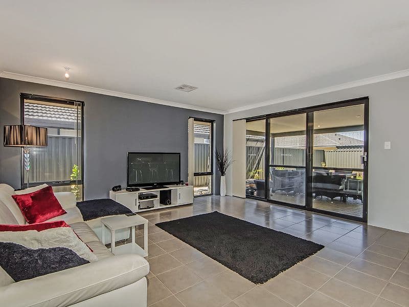 42 Borough Road, BALDIVIS WA 6171, Baldivis - Thumbnail 2