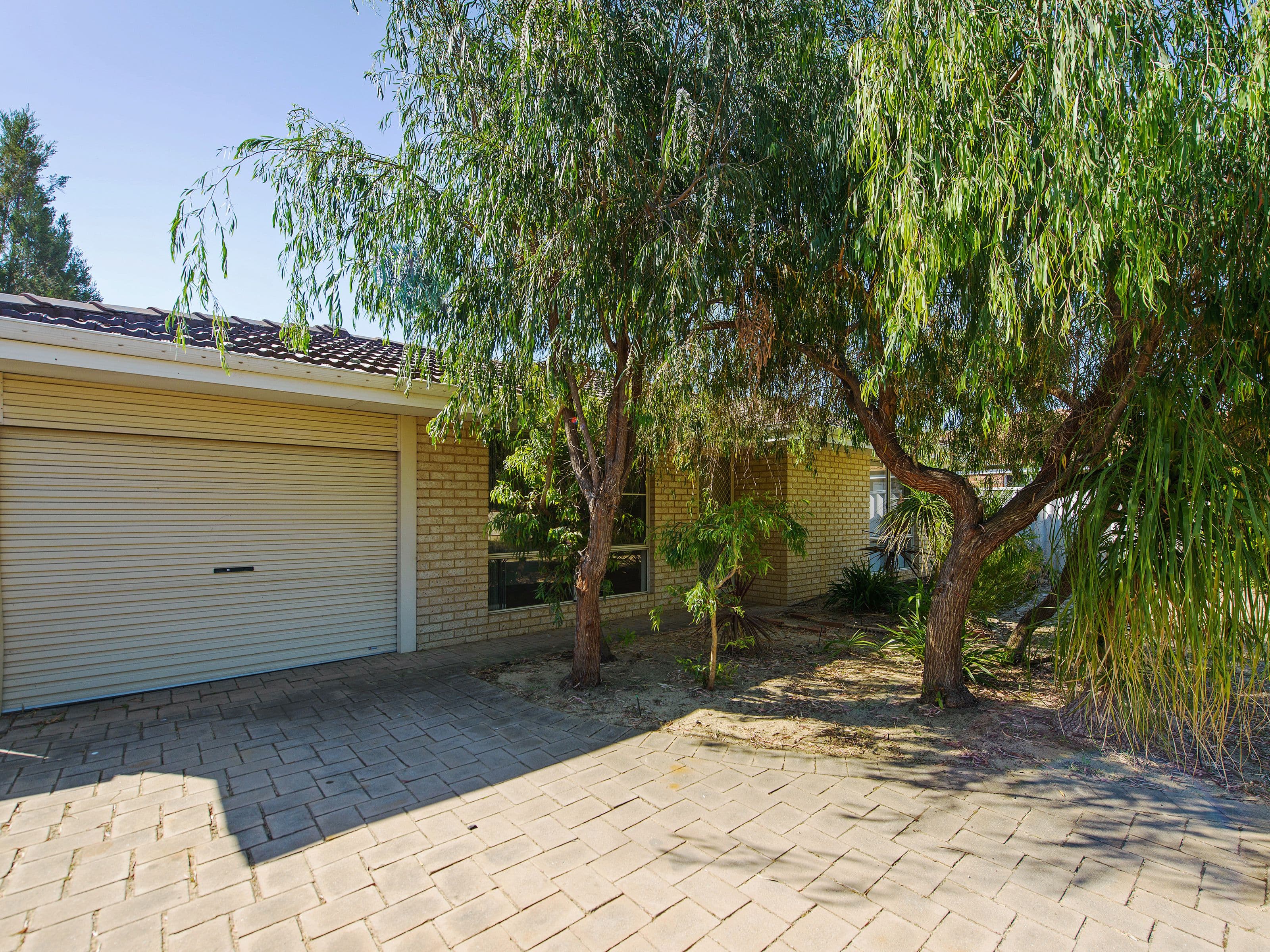 23 Lansing Street, Queens Park WA 6107, Queens Park - Thumbnail 2