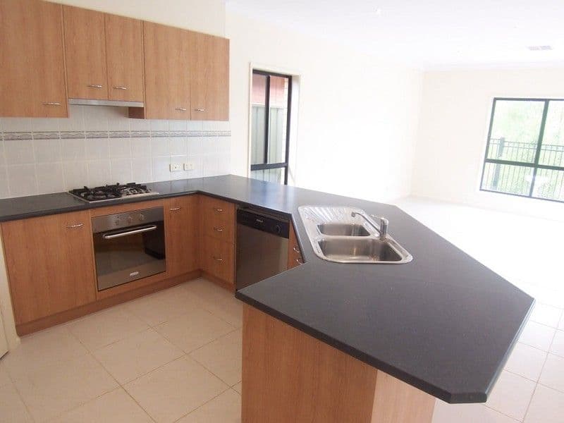 70 Sanctuary Drive, MAWSON LAKES SA 5095, Mawson Lakes - Thumbnail 6