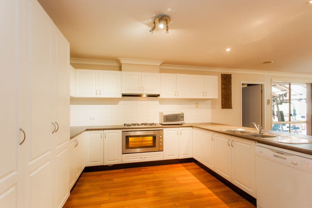 3 Brazil Court, Melton West VIC 3337, Melton West - Thumbnail 2