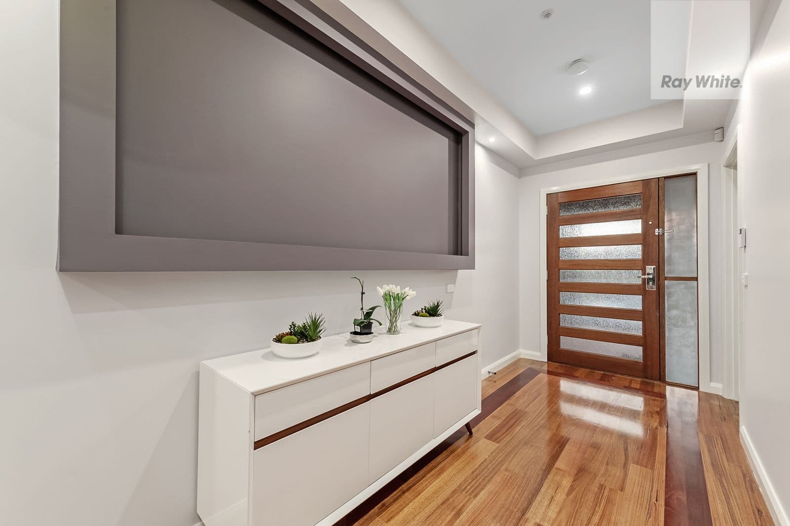 2/116 Roberts Street, Yarraville - Thumbnail 2