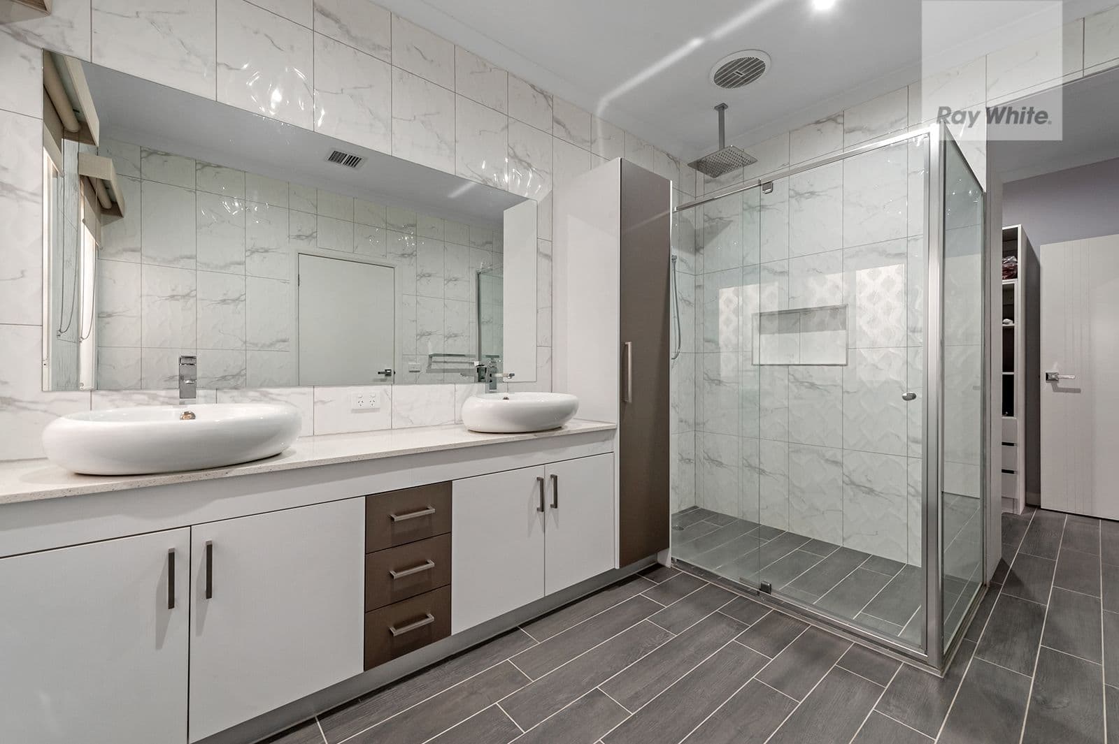 2/116 Roberts Street, Yarraville - Thumbnail 8