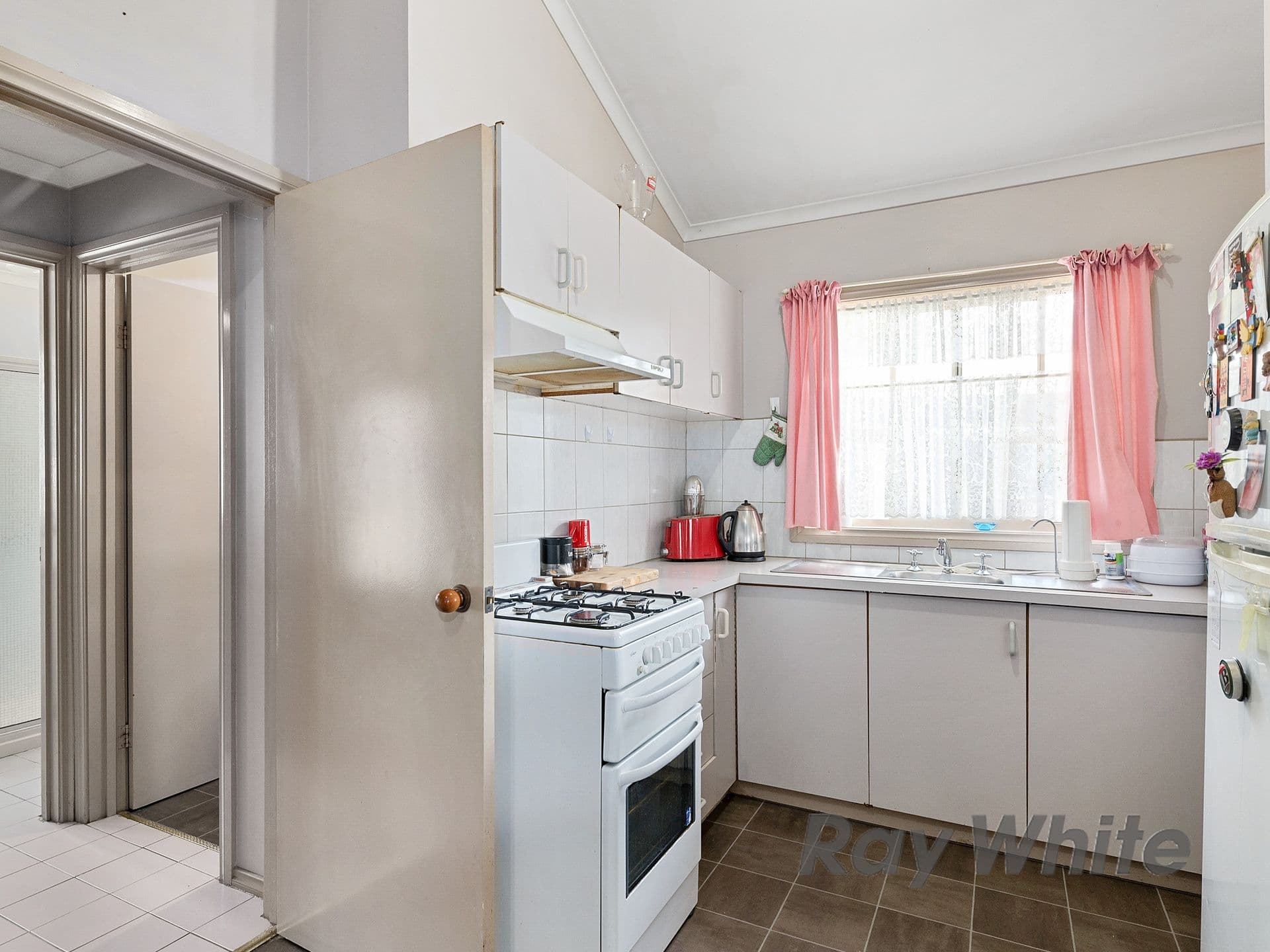 17 Commercial Road, Benalla VIC 3672, Benalla - Thumbnail 4