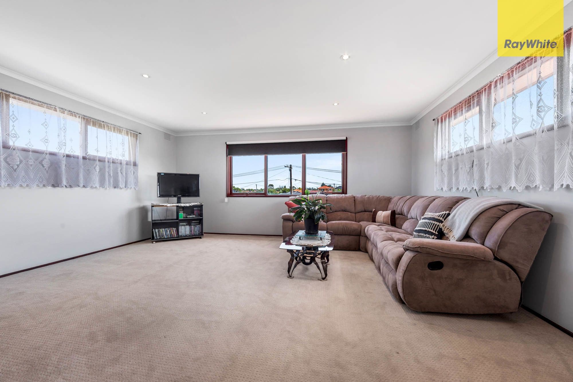 3 Epalock Crescent, St Albans VIC 3021, St Albans - Thumbnail 8