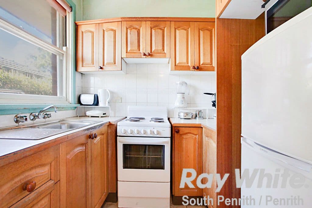 44 Butler Crescent, South Penrith NSW 2750, South Penrith - Thumbnail 3