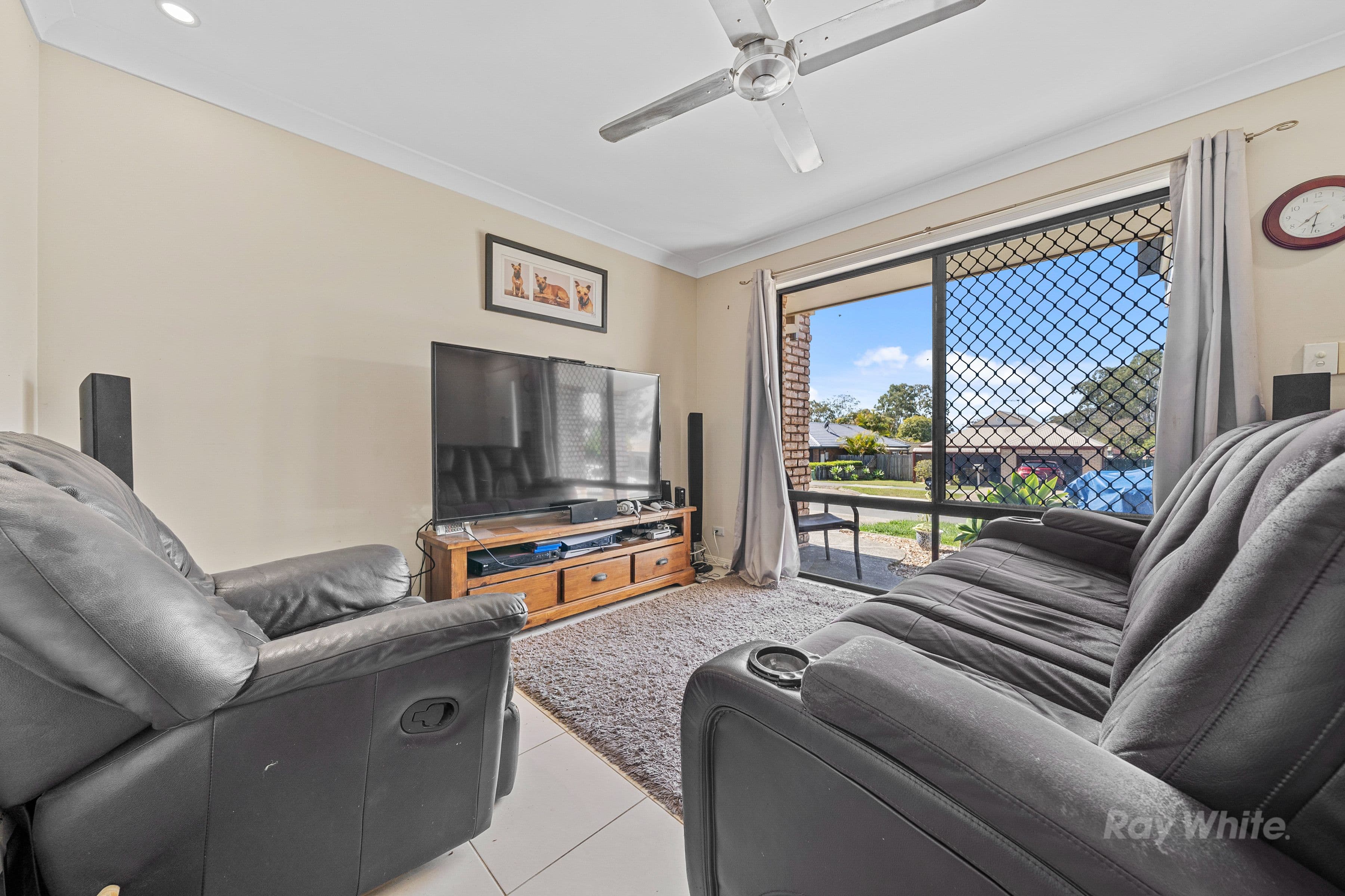 3 Kinross Lane, Bethania QLD 4205, Bethania - Thumbnail 2