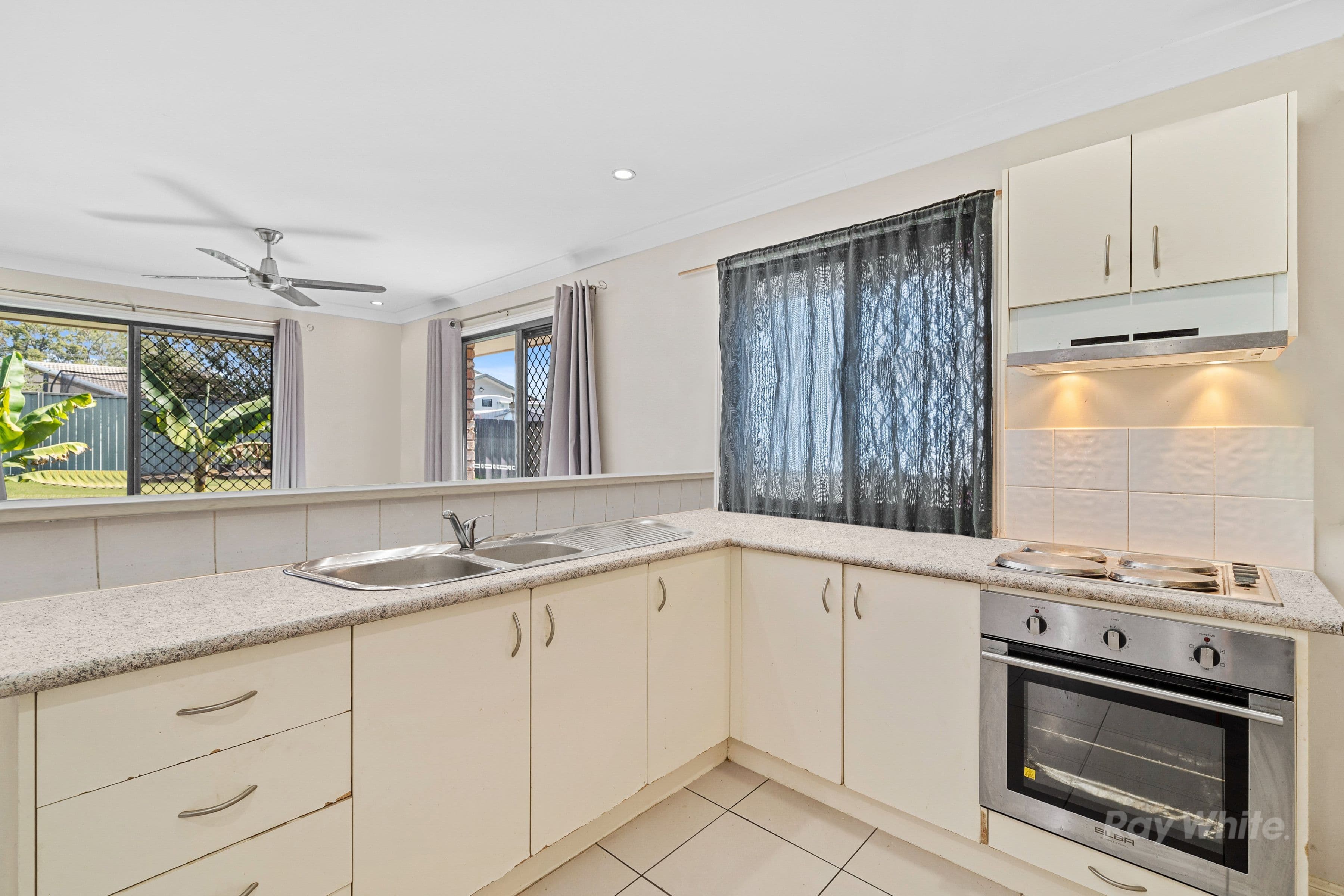 3 Kinross Lane, Bethania QLD 4205, Bethania - Thumbnail 4
