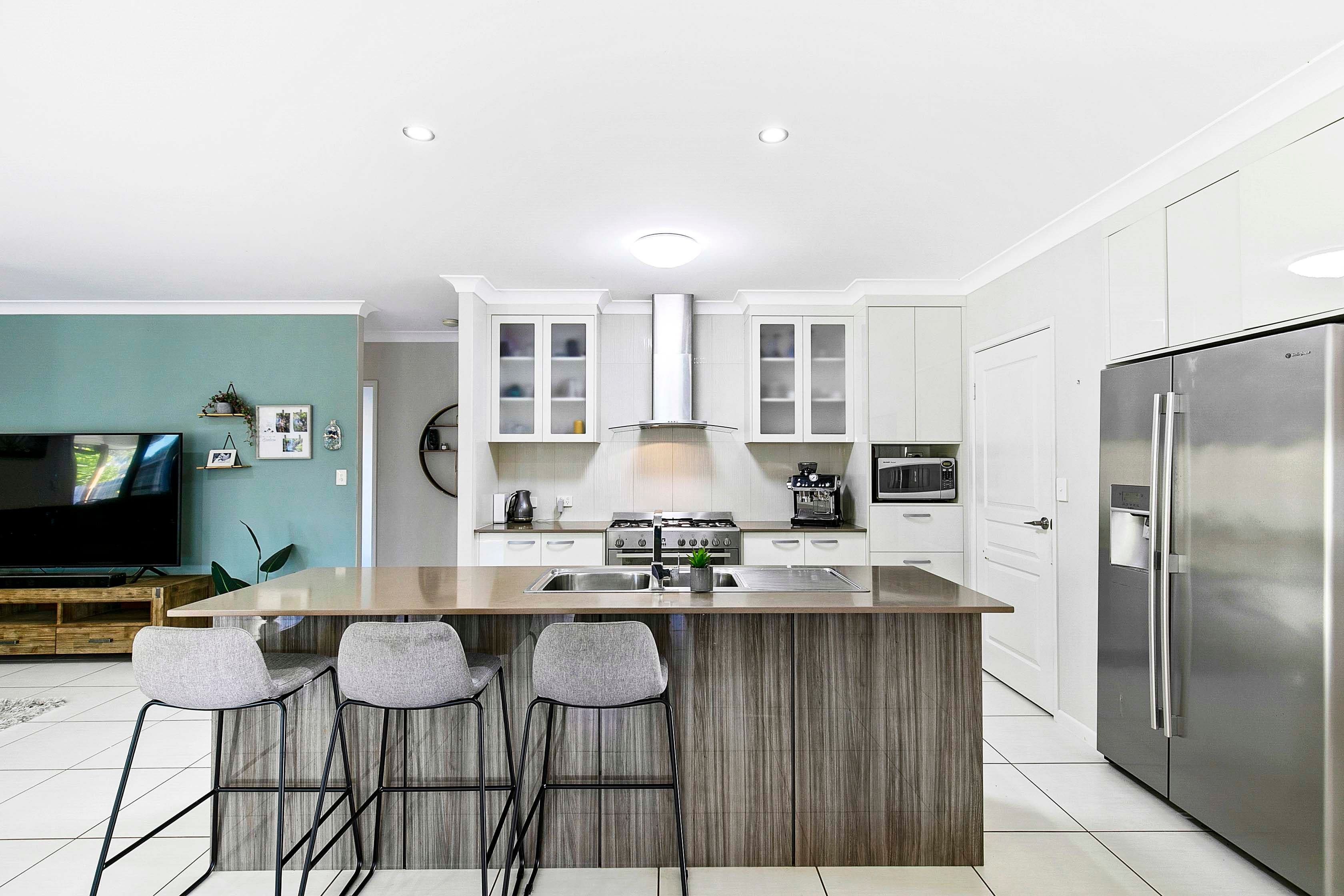 50 Hughes Road, Urangan QLD 4655, Urangan - Thumbnail 7