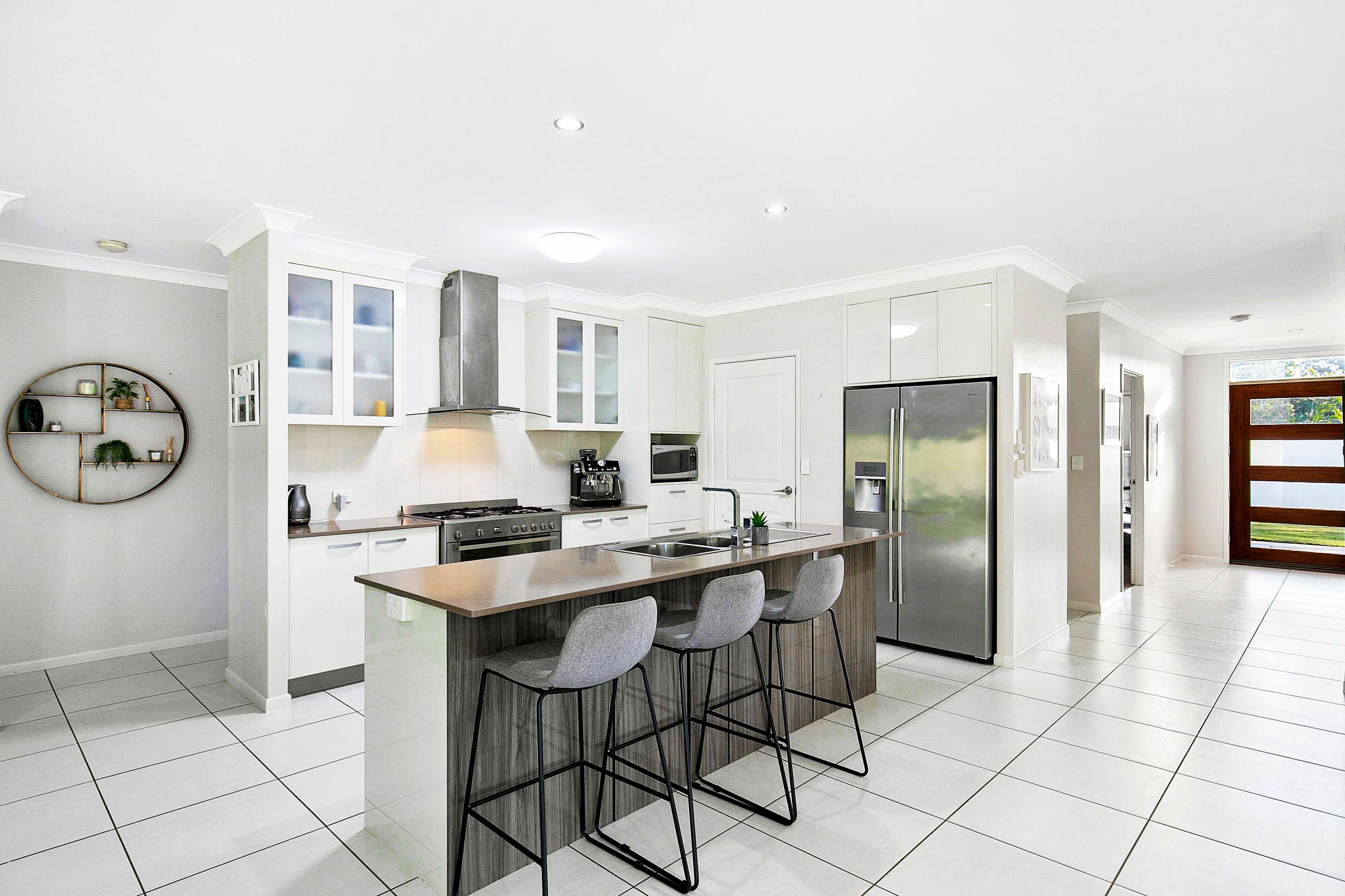 50 Hughes Road, Urangan QLD 4655, Urangan - Thumbnail 8