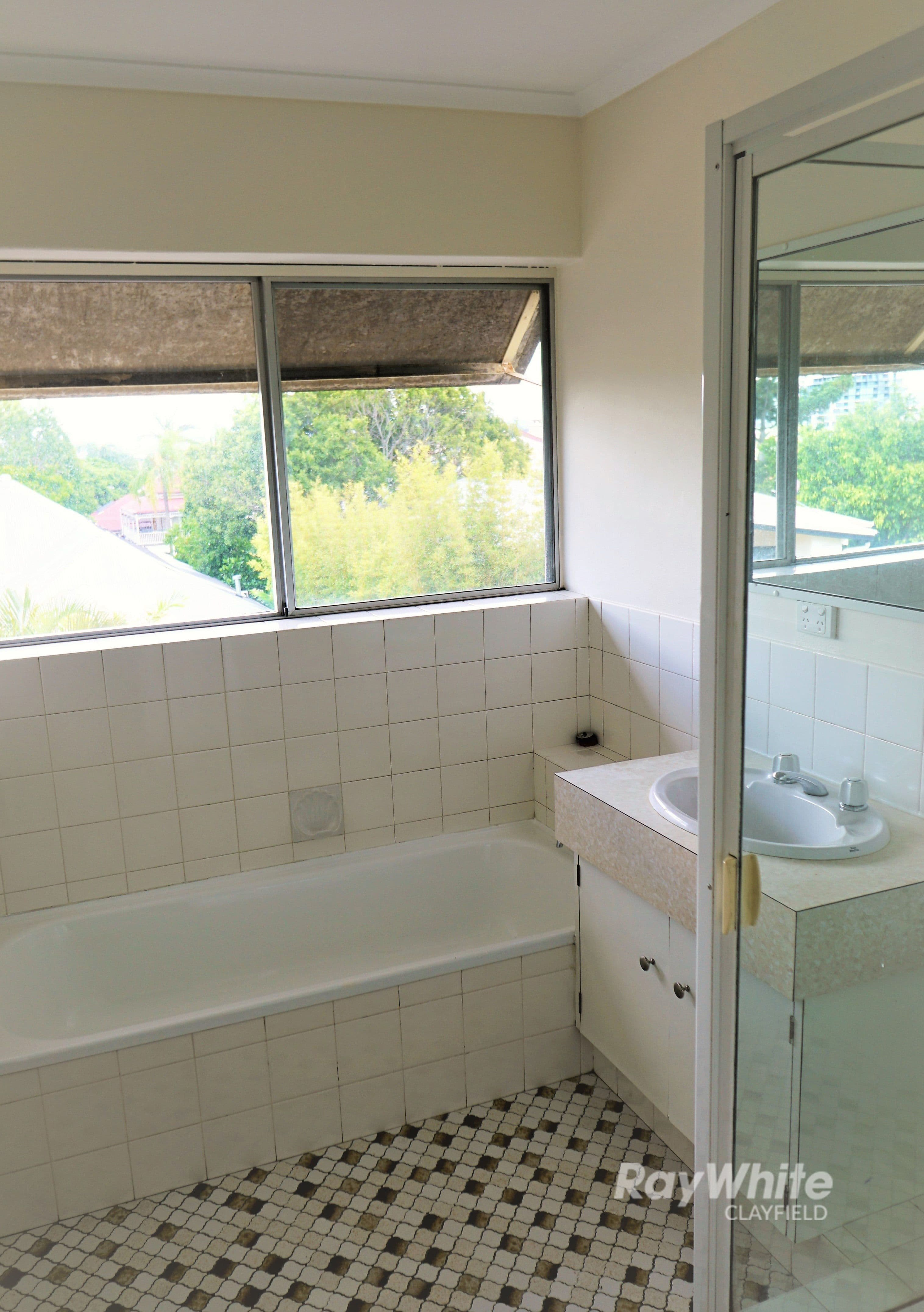 8 Bonney Avenue, Clayfield QLD 4011, Clayfield - Thumbnail 6