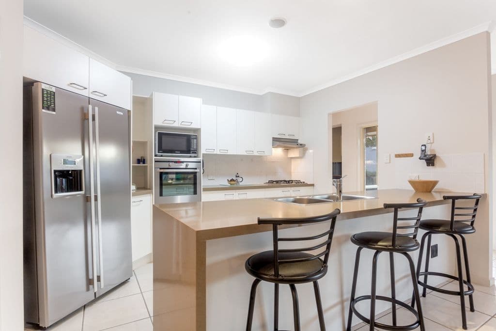 3 Bookleaf Place, Bridgeman Downs QLD 4035, Bridgeman Downs - Thumbnail 4