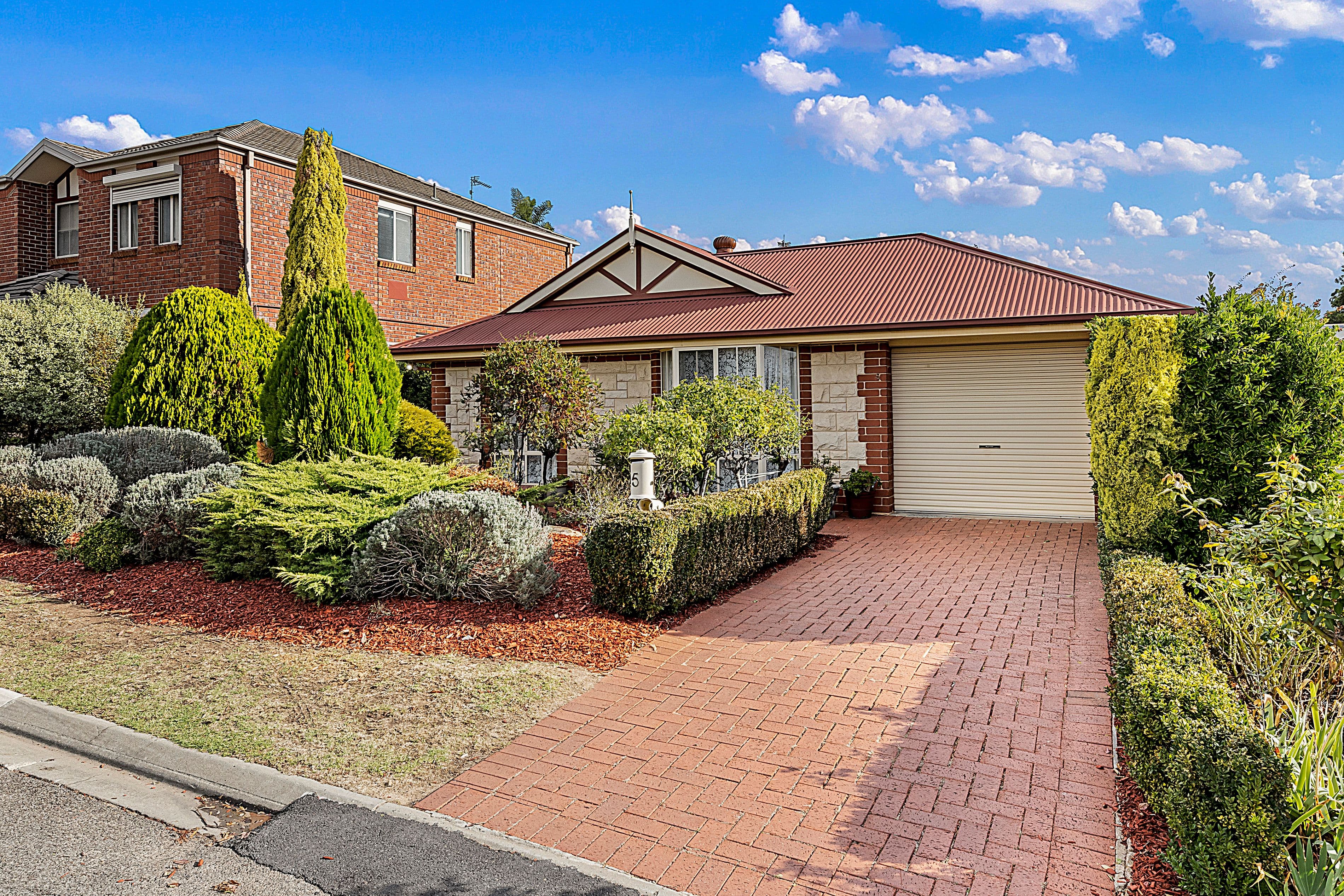 5 Tom Packer Drive, Athelstone SA 5076, Athelstone - Thumbnail 2