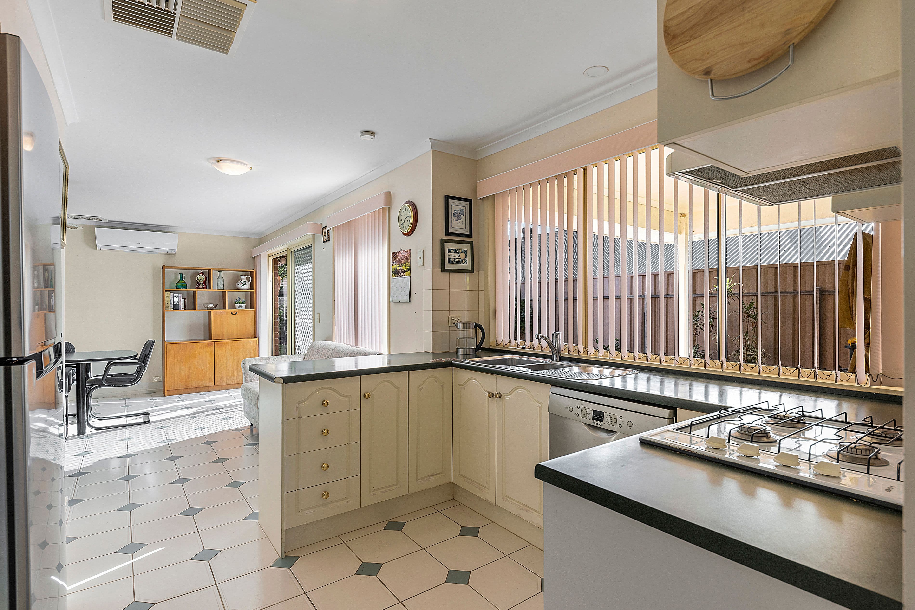 5 Tom Packer Drive, Athelstone SA 5076, Athelstone - Thumbnail 5