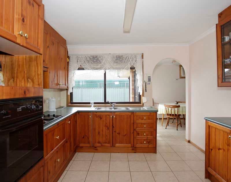 4 Huntingdale Road, NOARLUNGA DOWNS SA 5168, Noarlunga Downs - Thumbnail 3