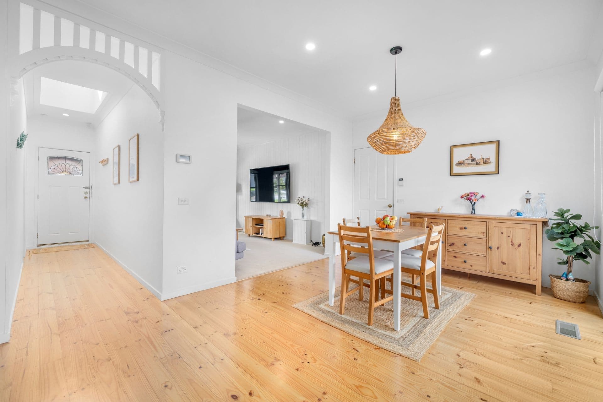 15 Allardice Parade, Berwick VIC 3806, Berwick - Thumbnail 2