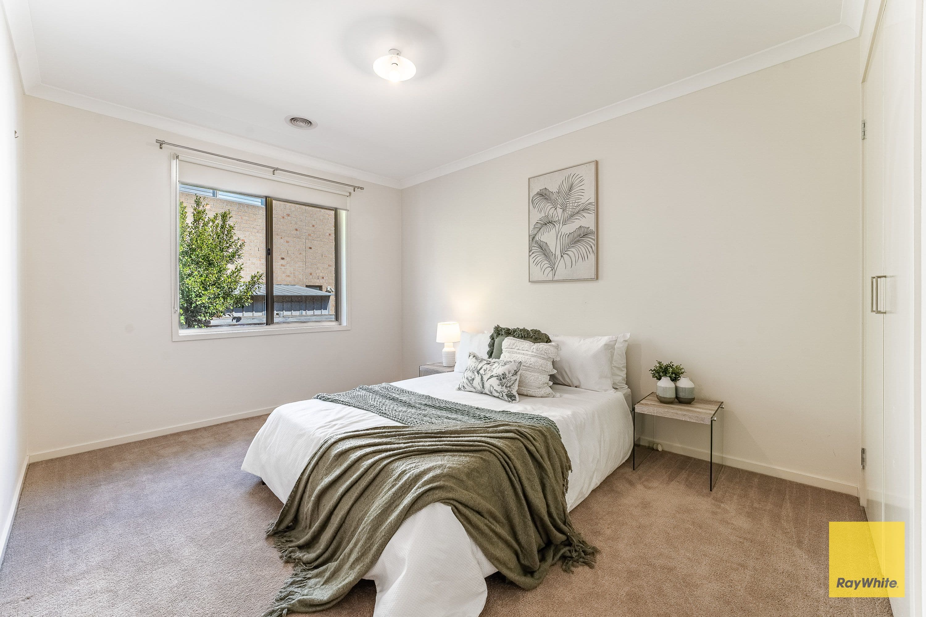 56 Stoneleigh Crescent, Highton VIC 3216, Highton - Thumbnail 3