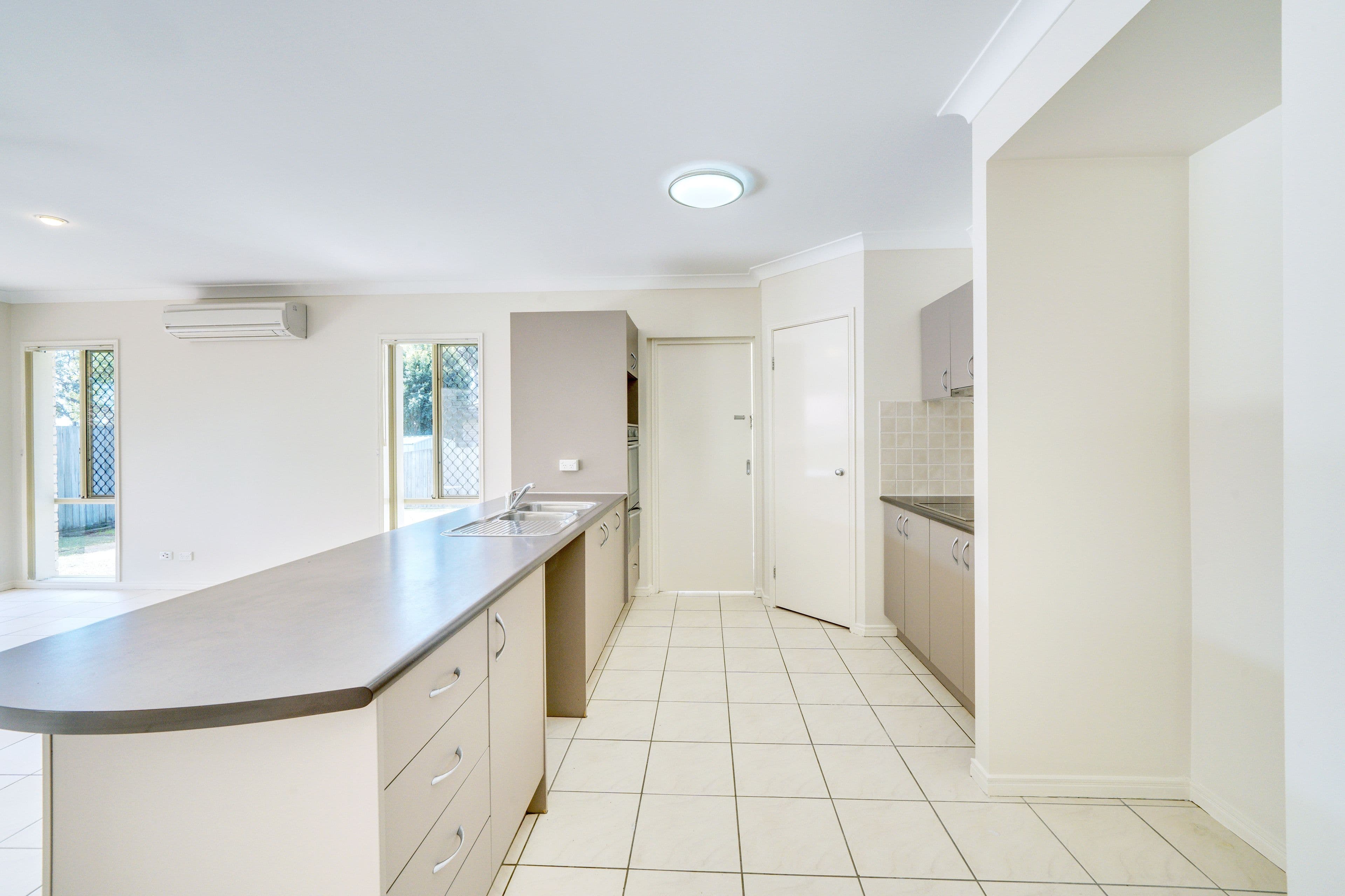 40 Harrison Crescent, Forest Lake QLD 4078, Forest Lake - Thumbnail 3