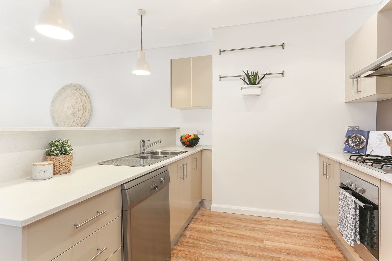 654-656 Botany Road, Alexandria NSW 2015, Alexandria - Thumbnail 2