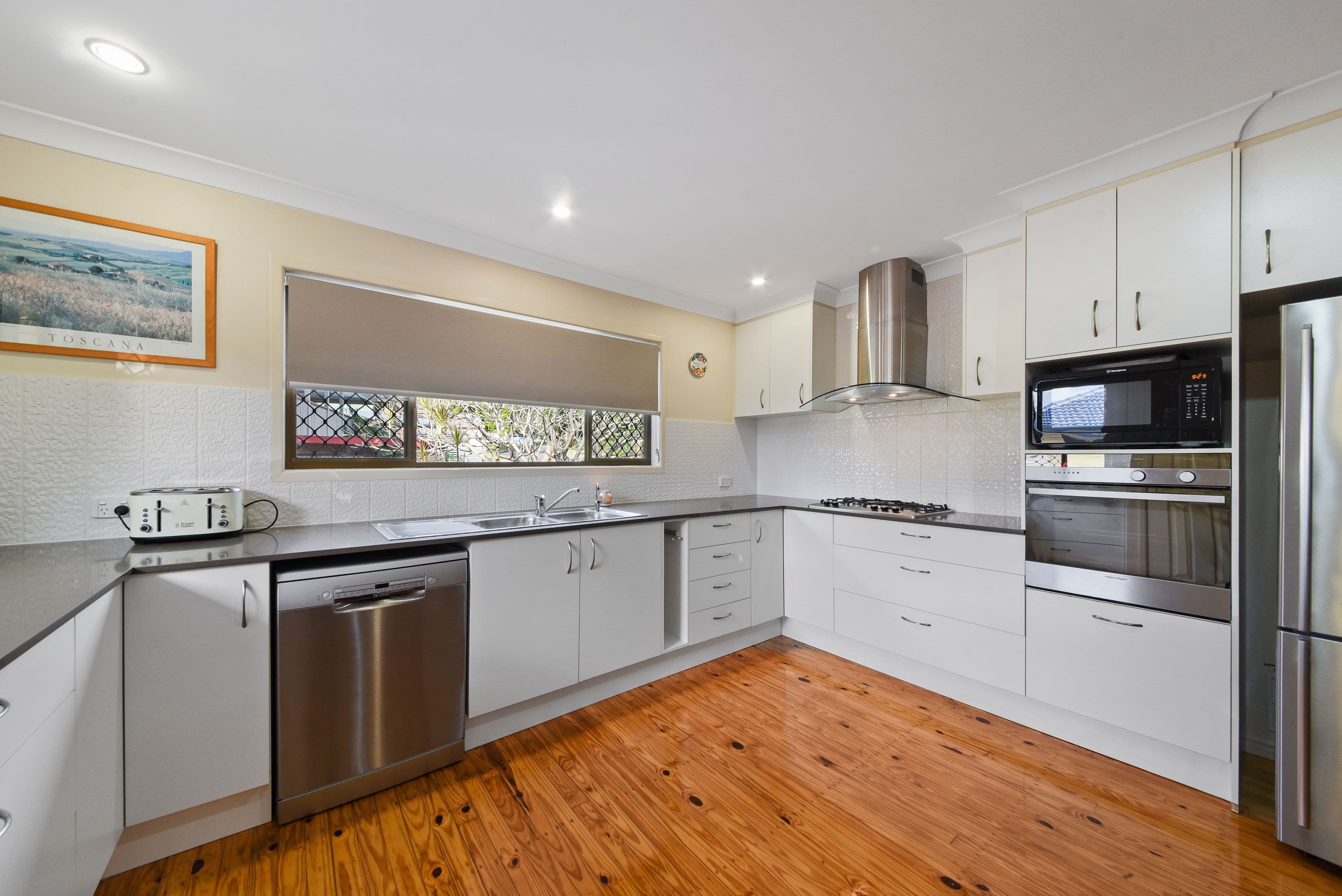 4 Elsergundo Street, Bracken Ridge QLD 4017, Bracken Ridge - Thumbnail 5