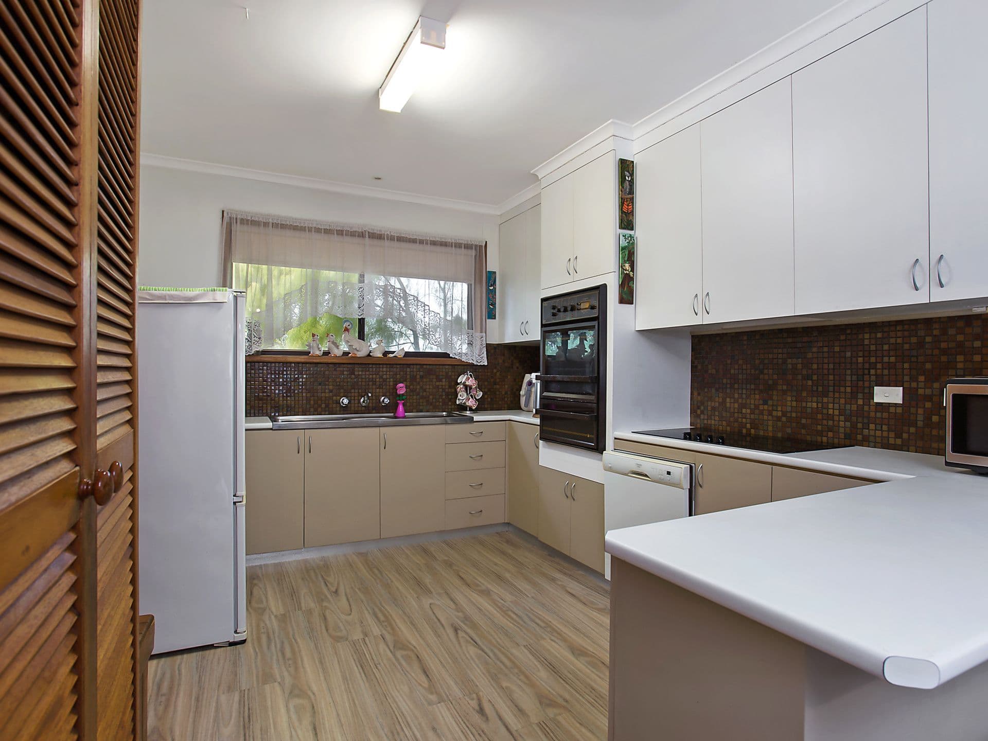 59 Black Rock Road, Camperdown VIC 3260, Camperdown - Thumbnail 2