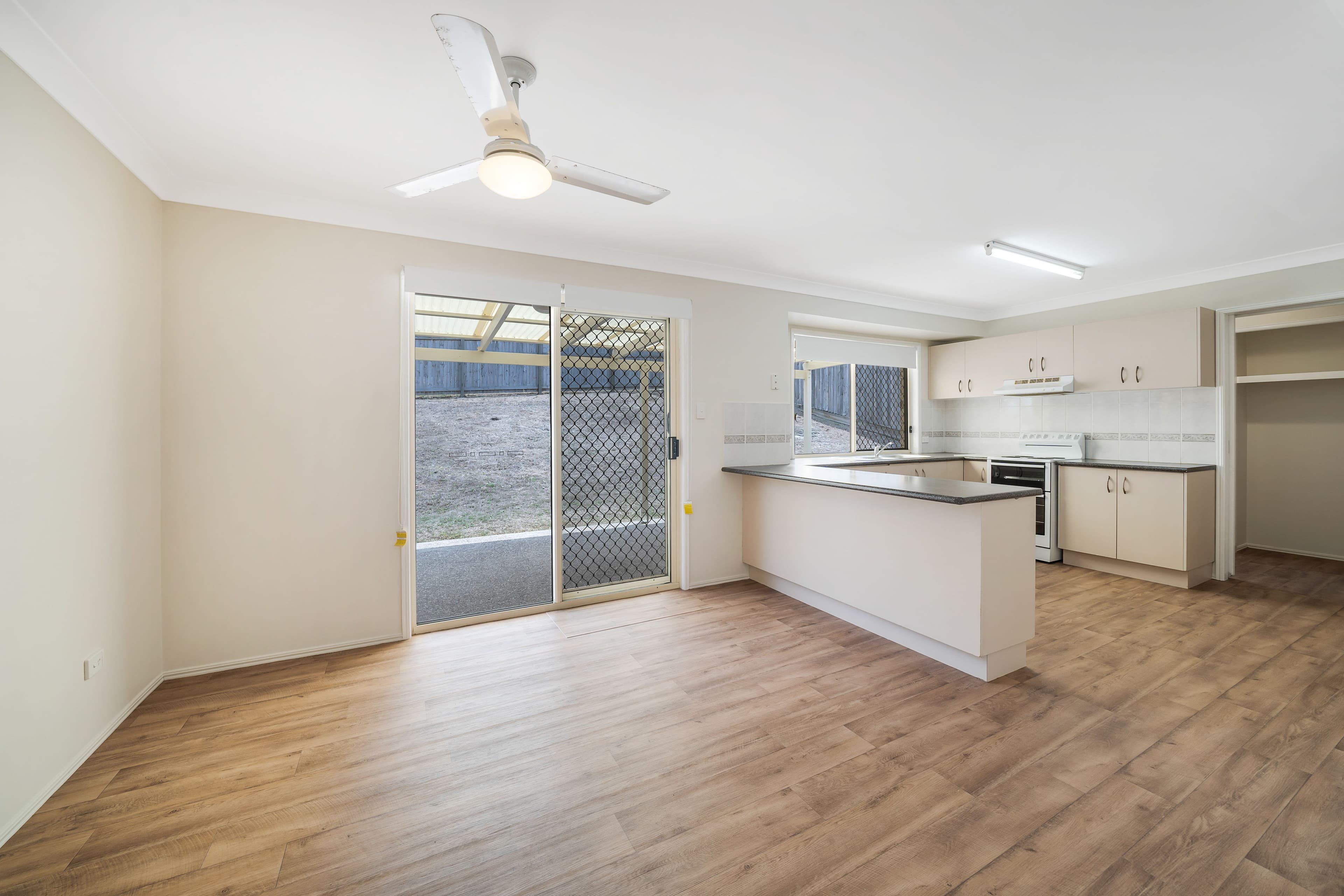 61 Tallagandra Road, Beenleigh QLD 4207, Beenleigh - Thumbnail 4
