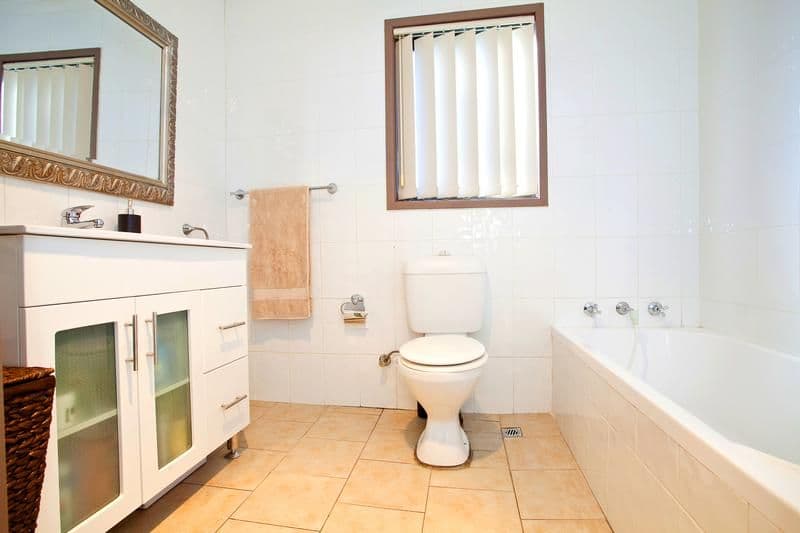 95 De Meyrick Avenue, CASULA NSW 2170, Casula - Thumbnail 6