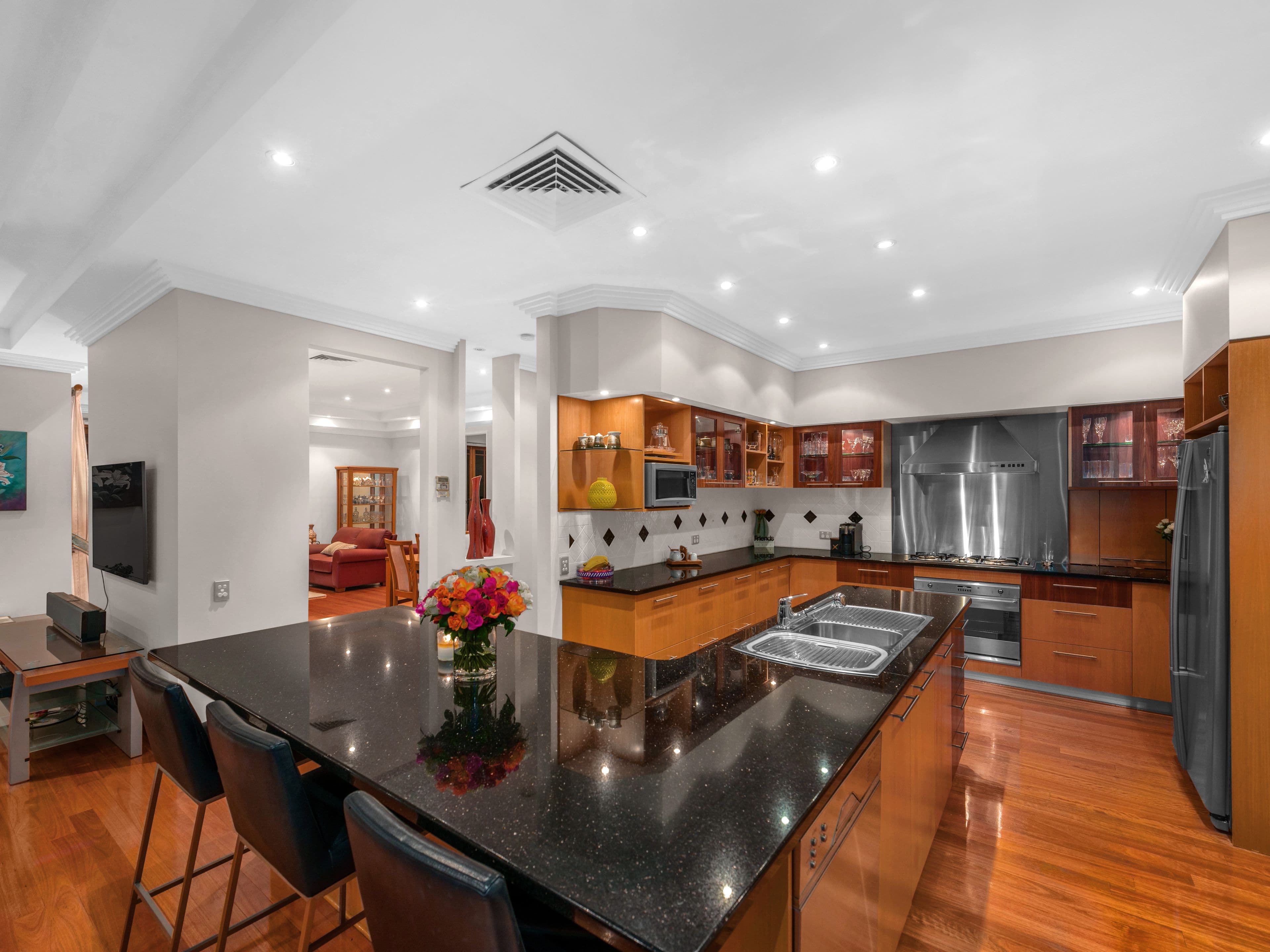 94 Pring Street, Hendra QLD 4011, Hendra - Thumbnail 8