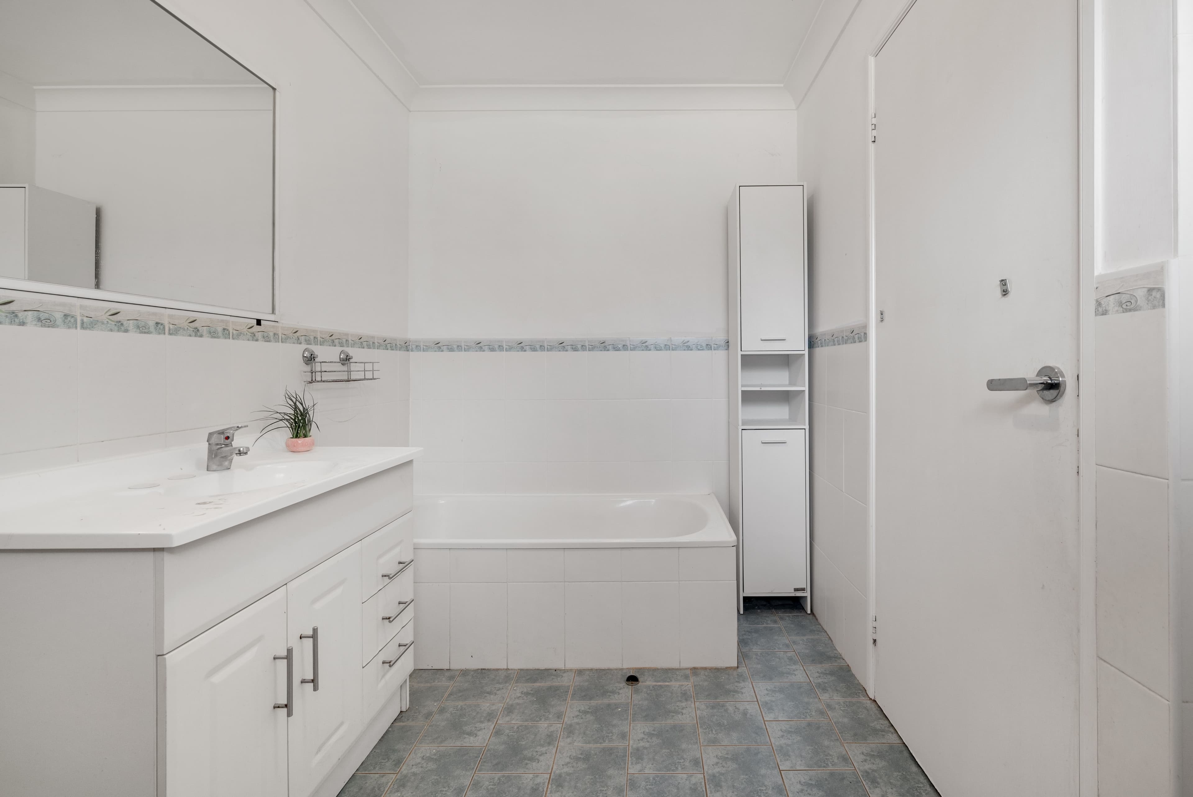 2-6 Macquarie Road, Ingleburn NSW 2565, Ingleburn - Thumbnail 8