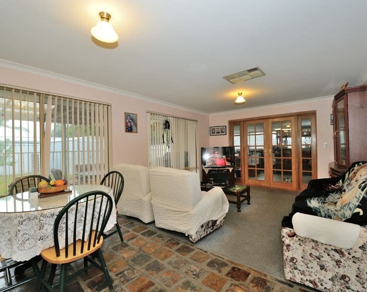11 Redfin Close, WARNBRO WA 6169, Warnbro - Thumbnail 5