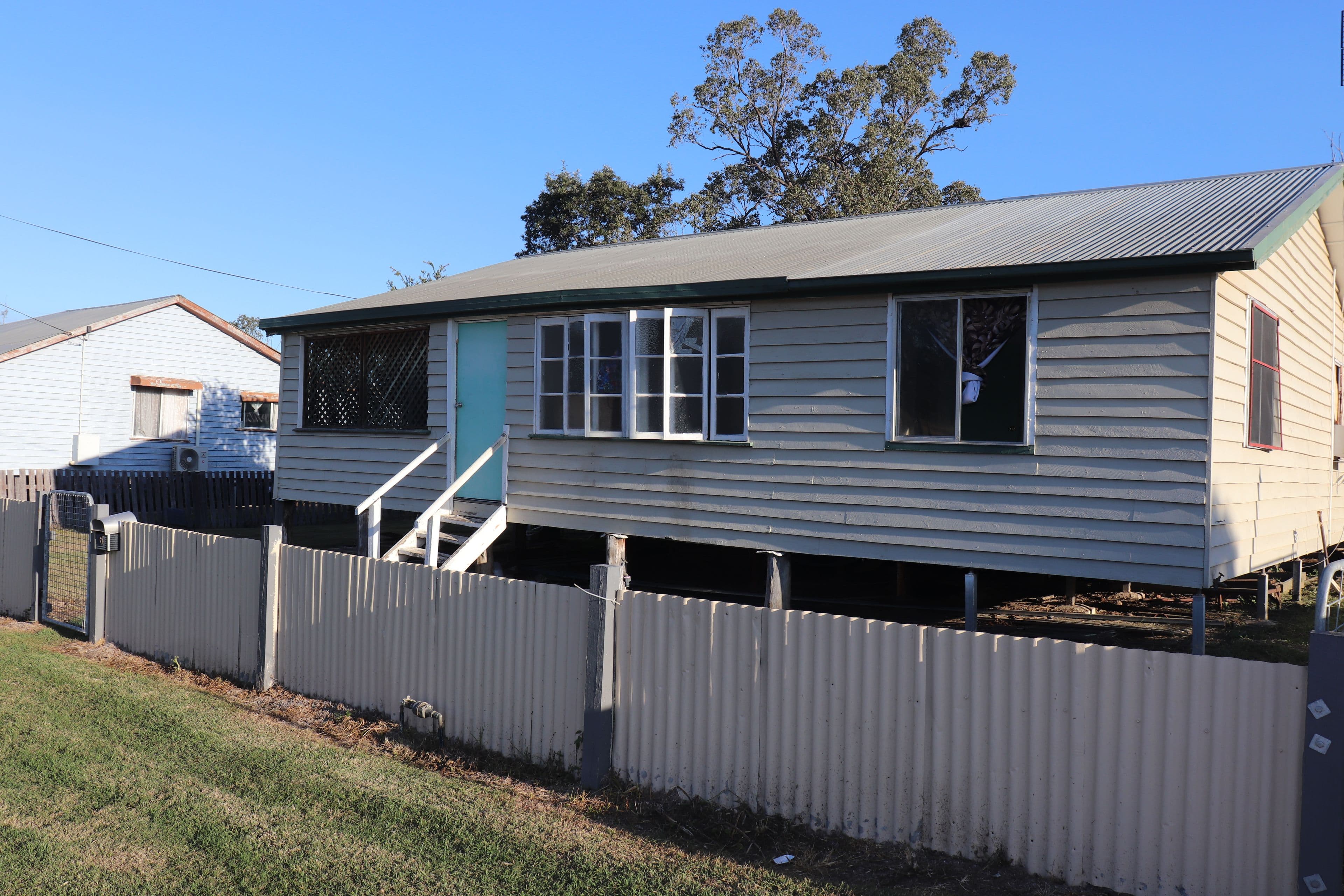 6 Stuart Russell Street, Mundubbera QLD 4626, Mundubbera - Image 1