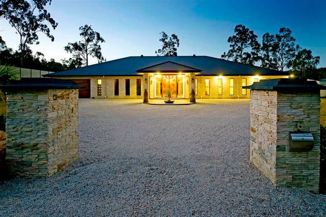6 Cargellico Street, MAUDSLAND QLD 4210, Maudsland - Thumbnail 7