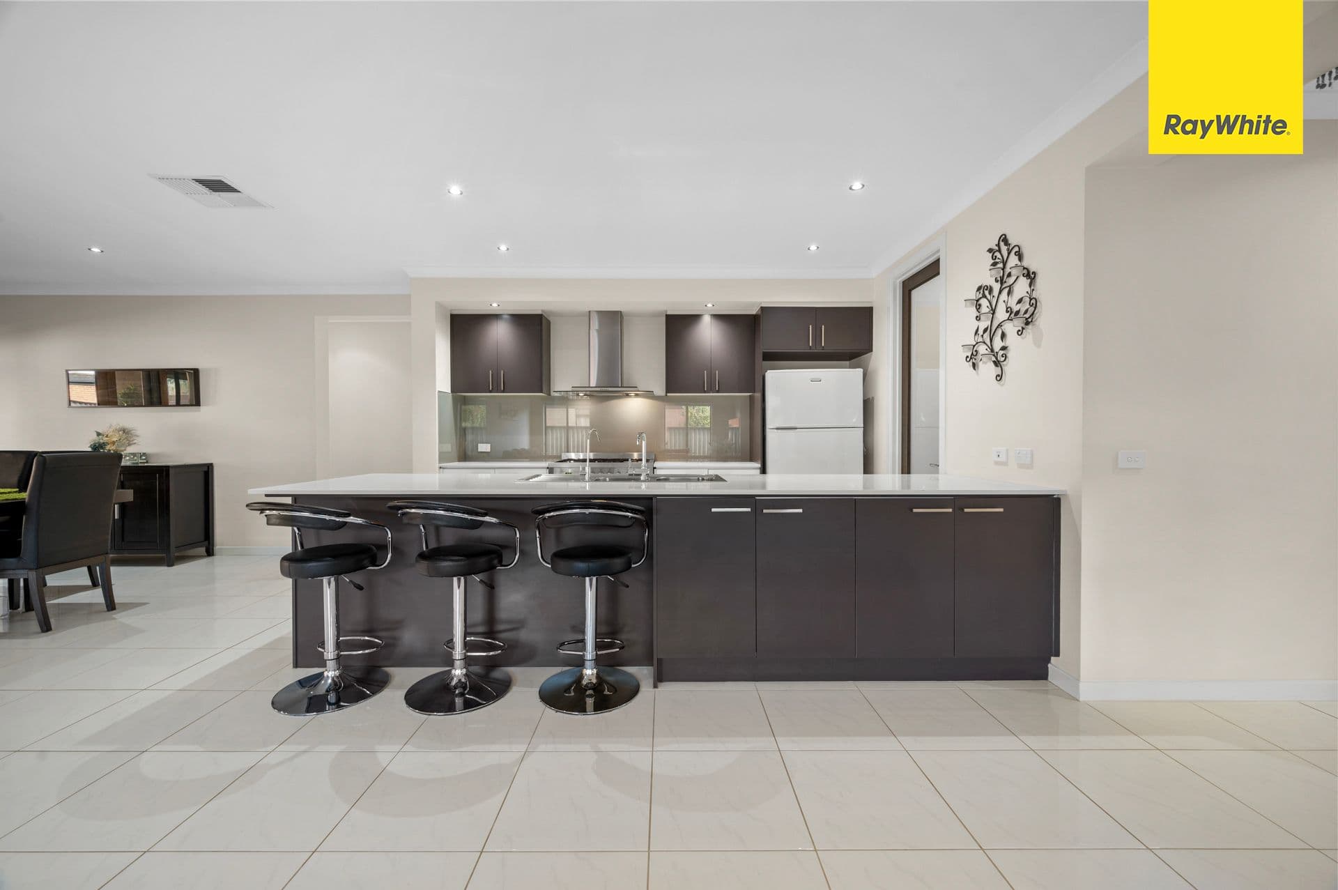 112 Westlake Drive, Melton West VIC 3337, Melton West - Thumbnail 7
