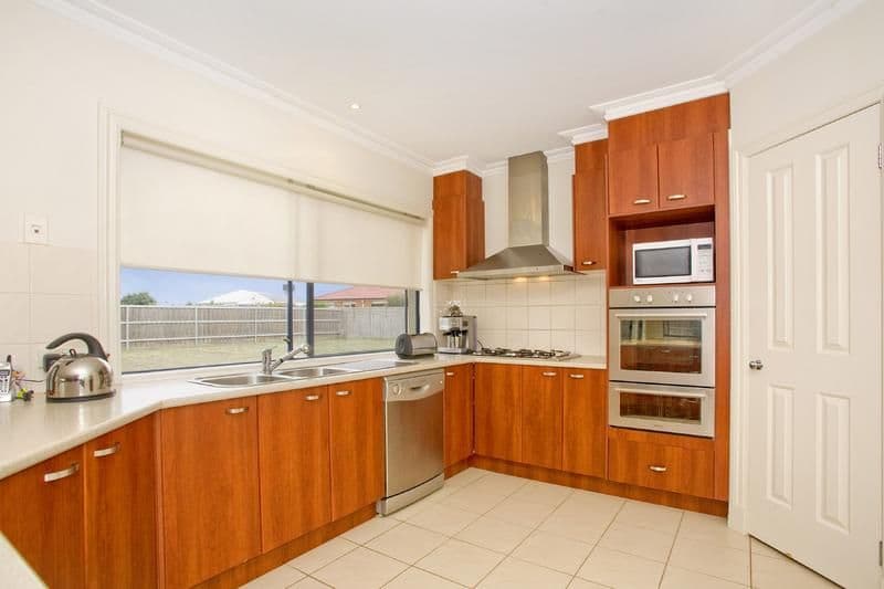 23-25 Birchwood Drive, ST ALBANS PARK VIC 3219, St Albans Park - Thumbnail 2