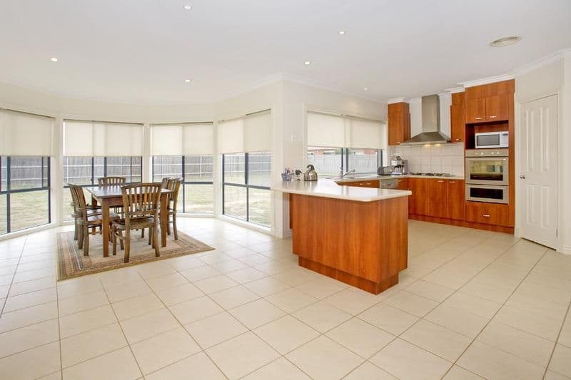 23-25 Birchwood Drive, ST ALBANS PARK VIC 3219, St Albans Park - Thumbnail 6