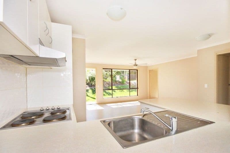 18 Navajo Road, MUDGEERABA QLD 4213, Mudgeeraba - Thumbnail 4